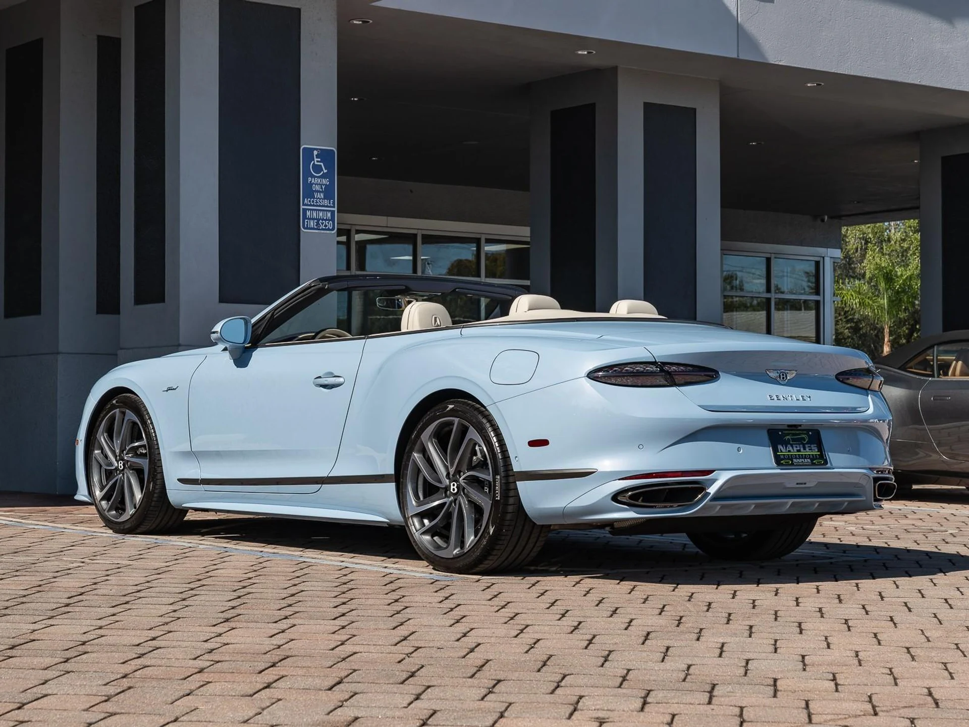 mph033_259261037_Used_2025_Bentley_Continental_GT_Speed_1766181983_5114c55a44