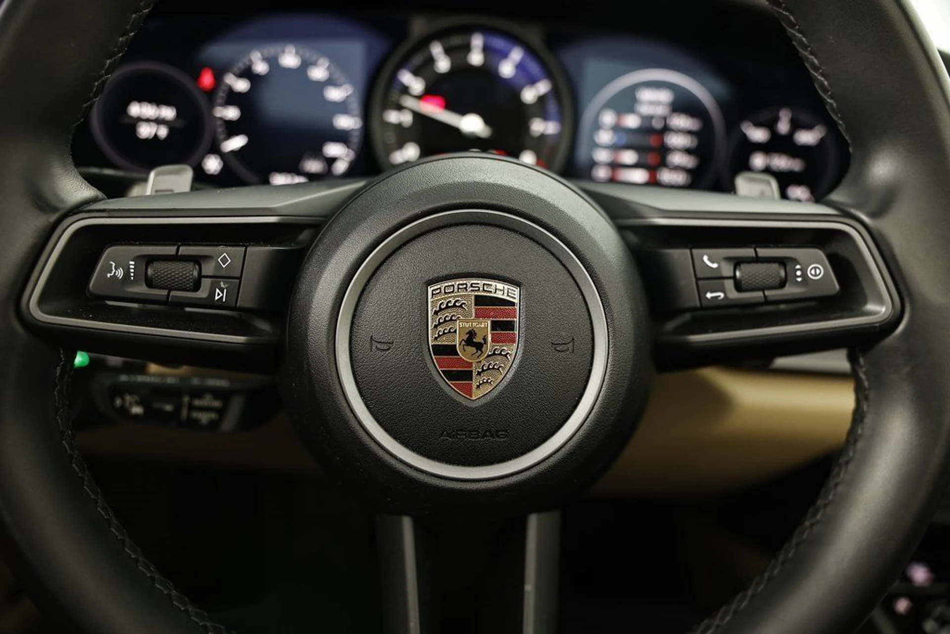 mph033_2596862438_f11ed6dc03104f26d224d788f05c4e2b_328397136a