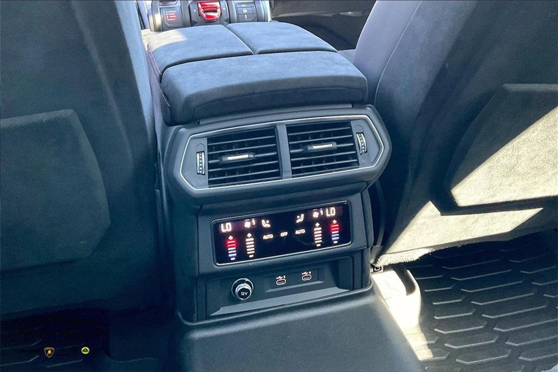 mph033_2605199086_ZSMZE_As0i1r_JMF_9mxx_A06_M0b_V_8_f39de79e61