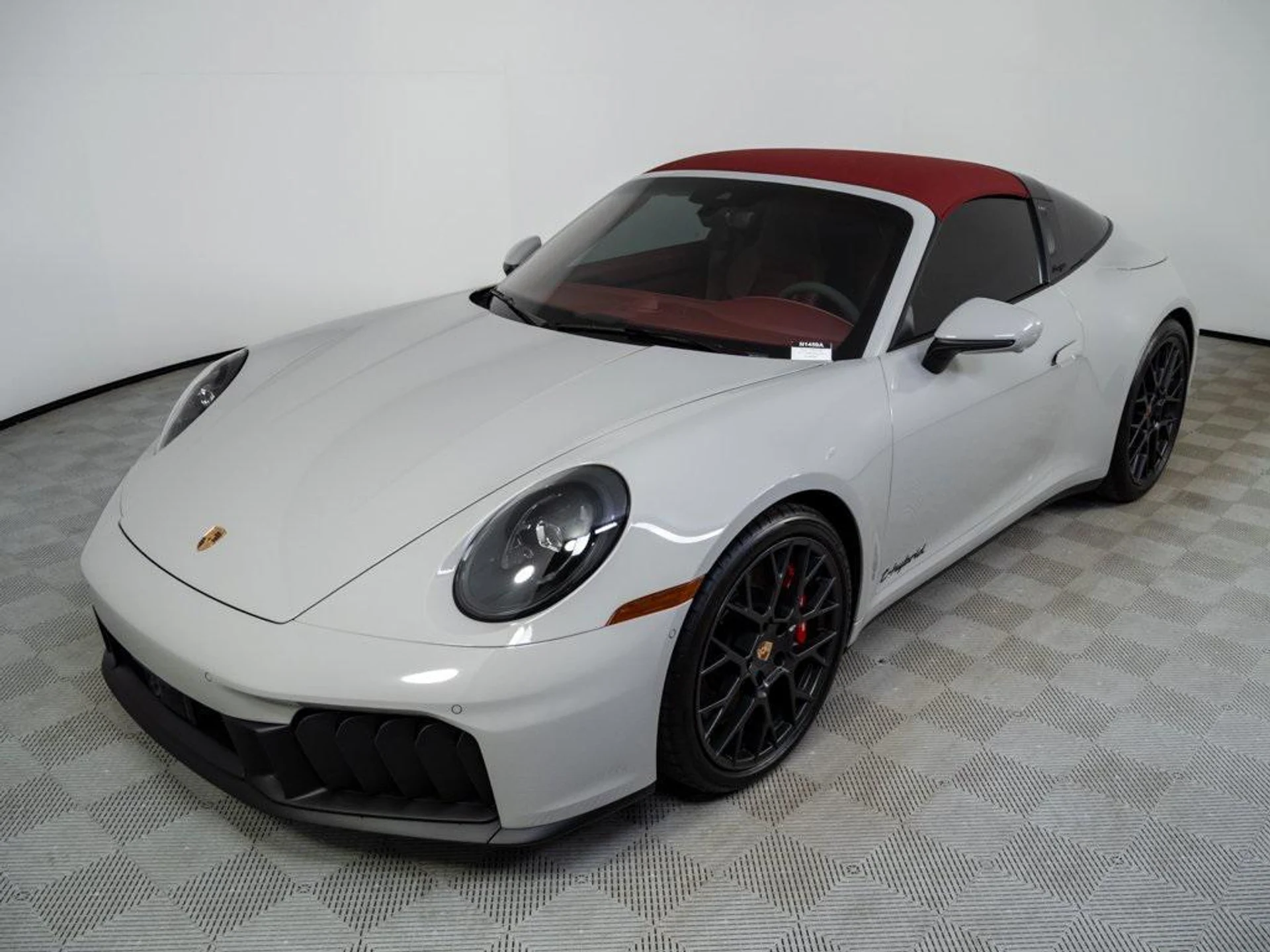 mph033_2610823854_x_F_Fav_Ecrq_MUN_07_Ow_HA_1k_S8da_V_Cg_21dc5735fd