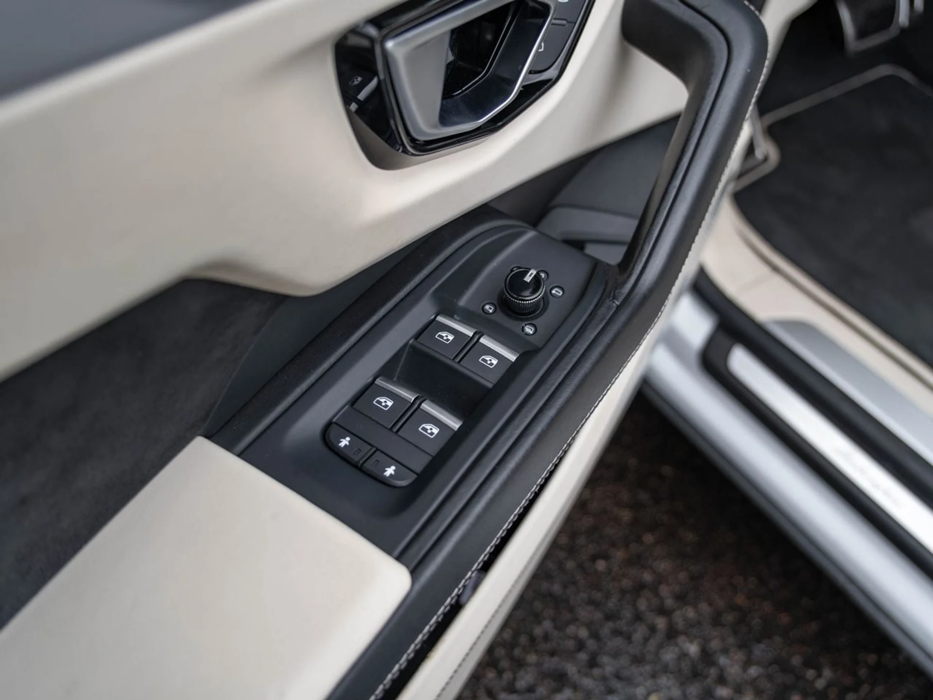 mph033_2623424754_ad770a11961720b41a57043997e84515x_ef4db235c2