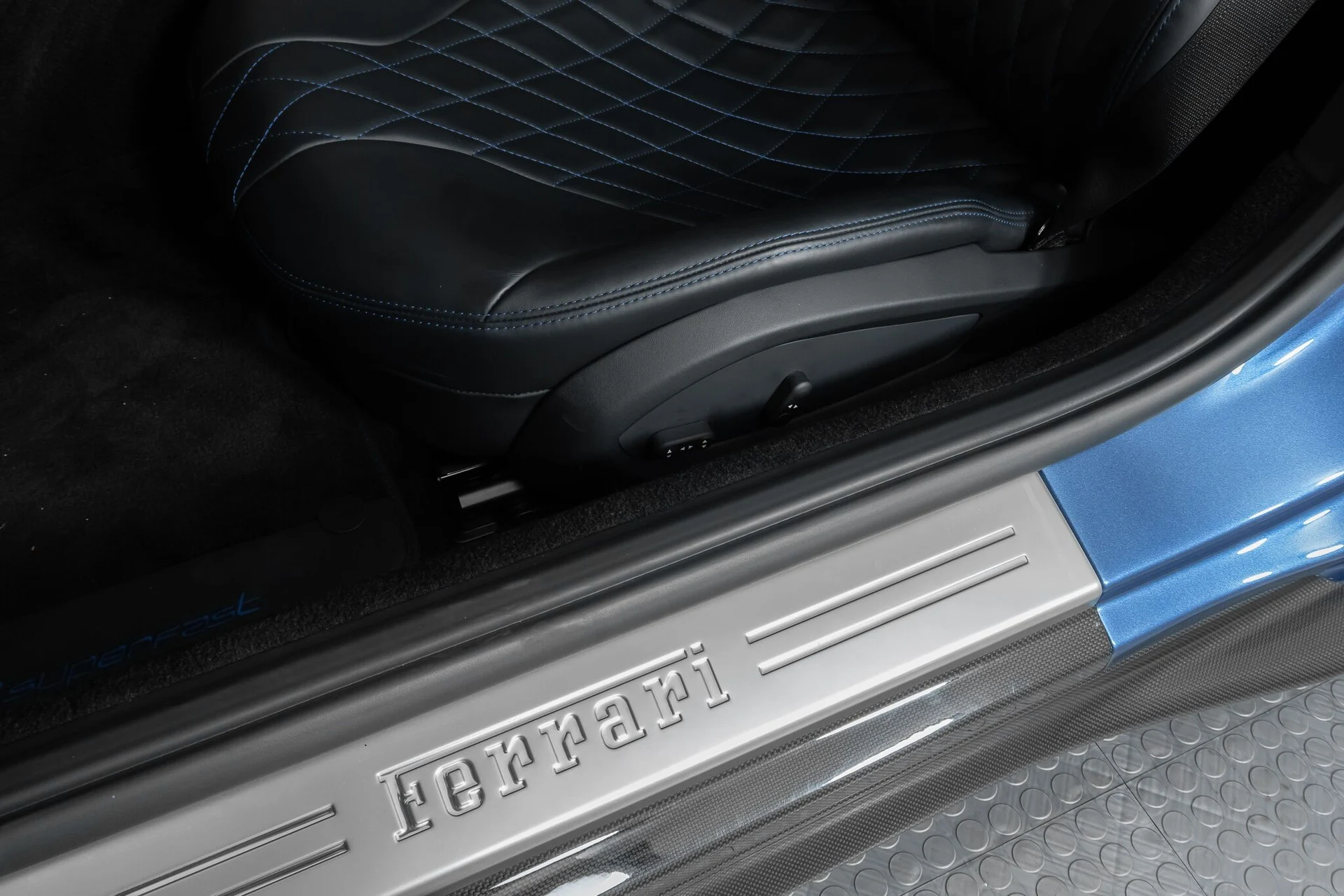 mph033_2625173135_f2adce410823d7daf4dd040c4ac83d7f_b5a02d3589