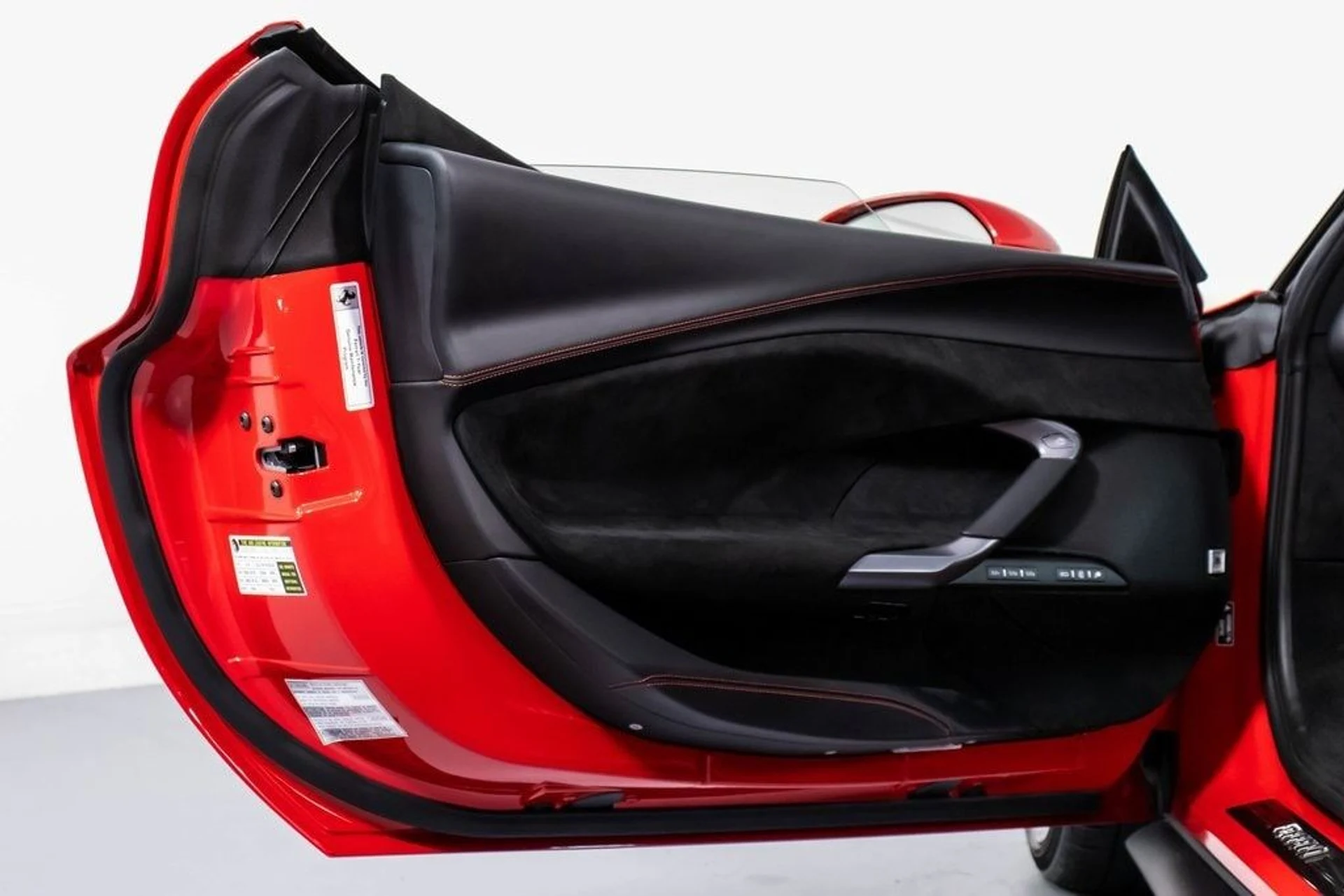 mph033_2627453630_a004ffda48f102cb71d0de11881c6914x_5e05fcd4aa