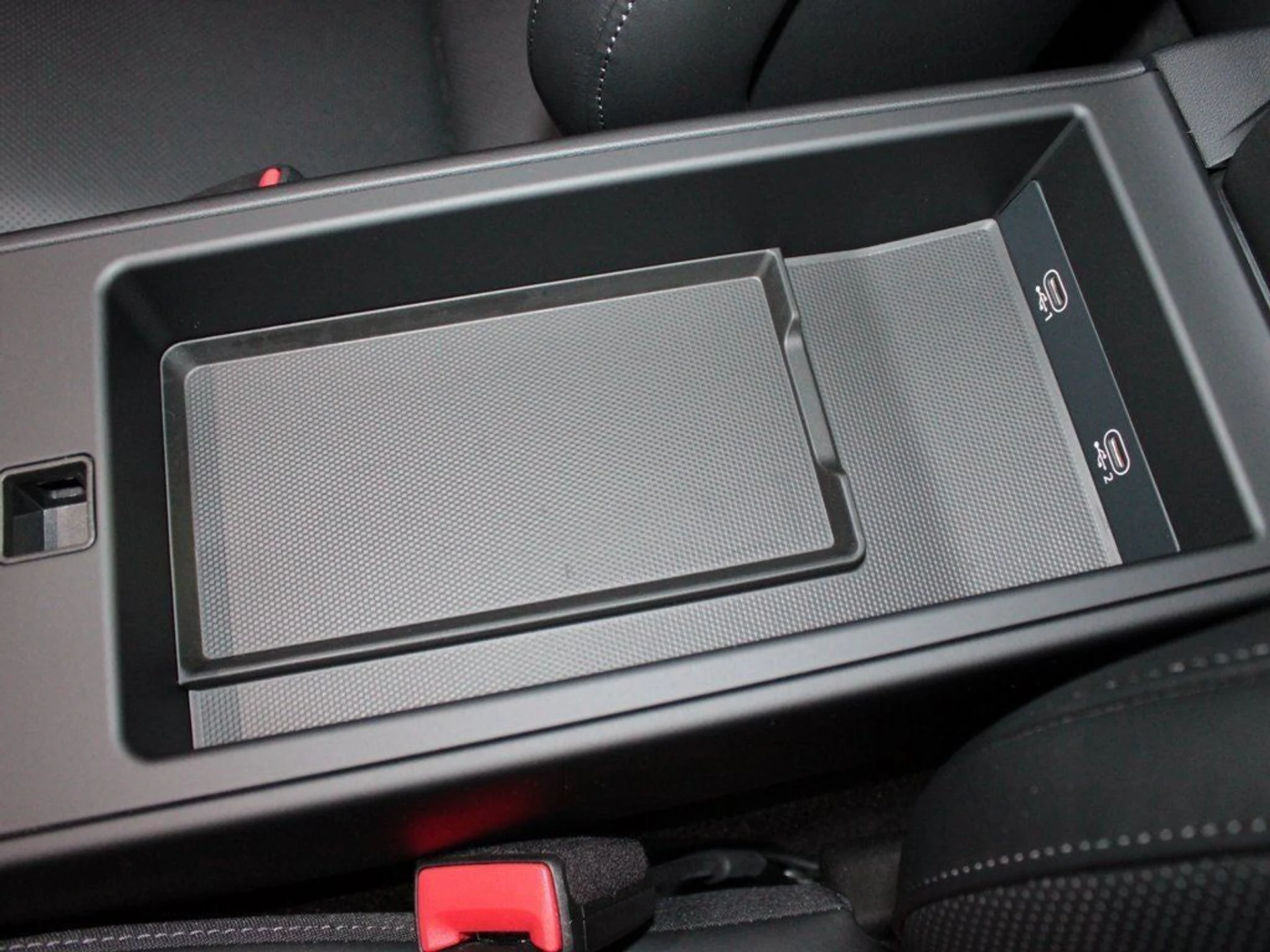 mph033_2637565837_34_c7f4e5131e