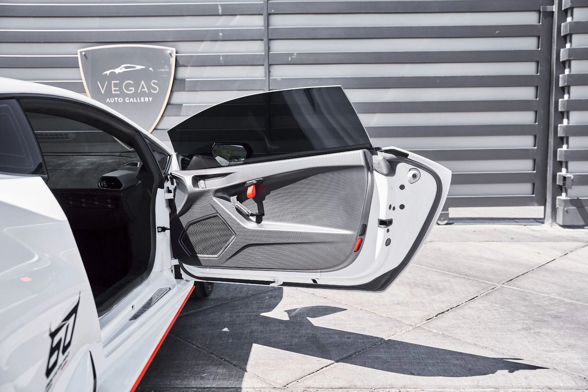 mph033_2642653854_Used_2024_Lamborghini_Huracan_STO_Base_1775782810_71afa38d2a