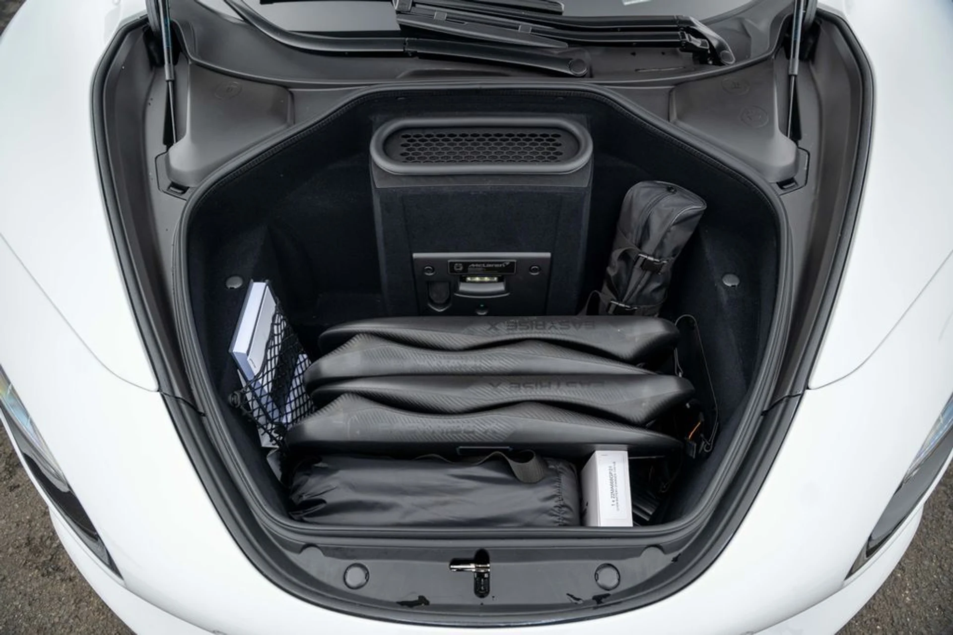 mph033_2645069932_c627f1b5_886a_42a9_b59d_b249c1bb6865_4ec451e55f