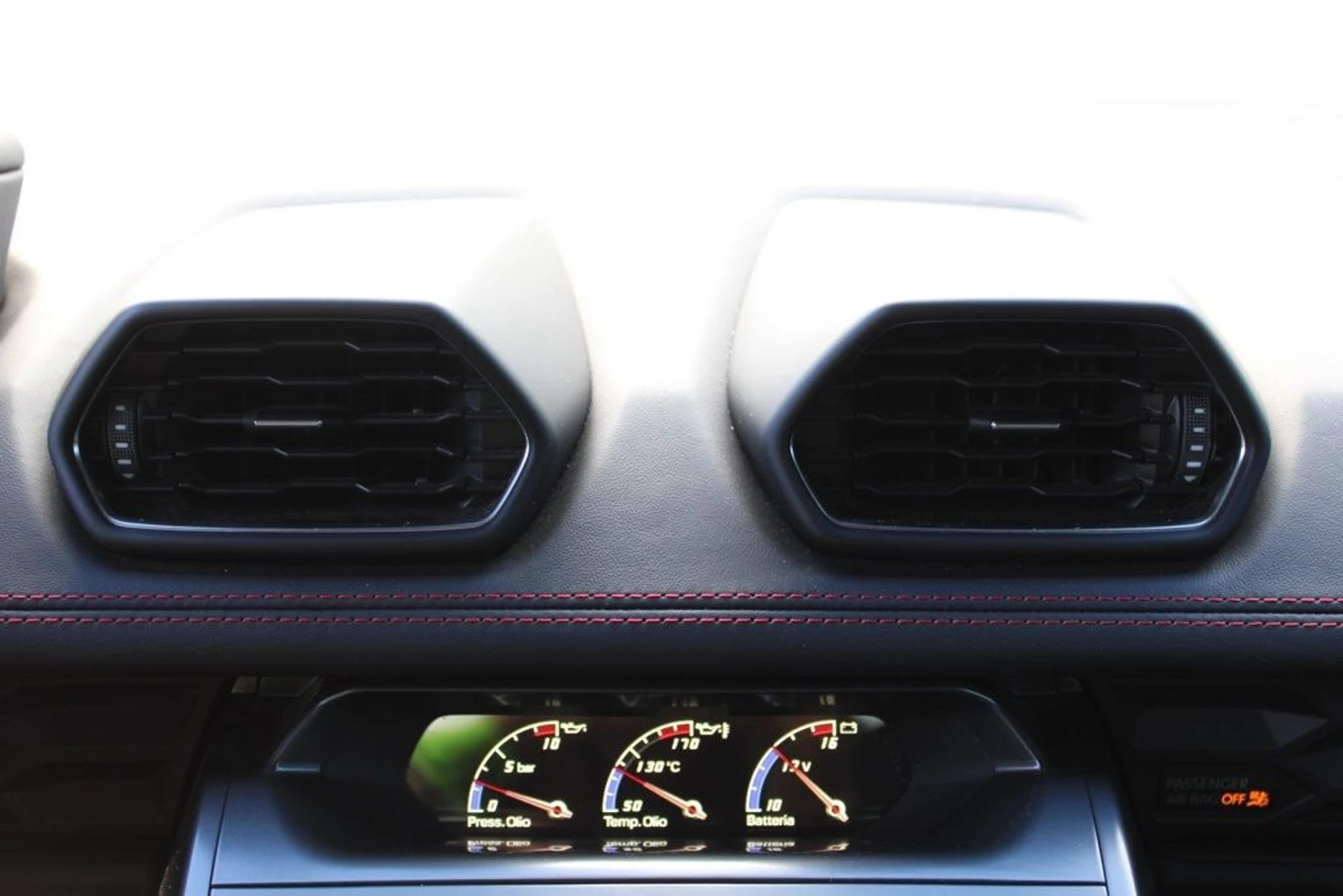 mph033_265946042_77912731cbba656314c63a9e26162fe2_b33470fb7d