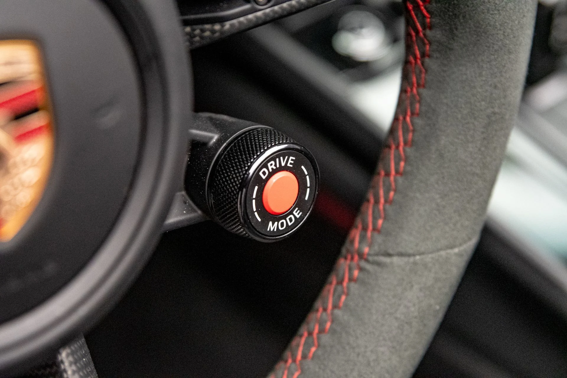 mph033_2660076764_ca3d28826bda4e6cb6ed72852cc40df4_7b2233afca