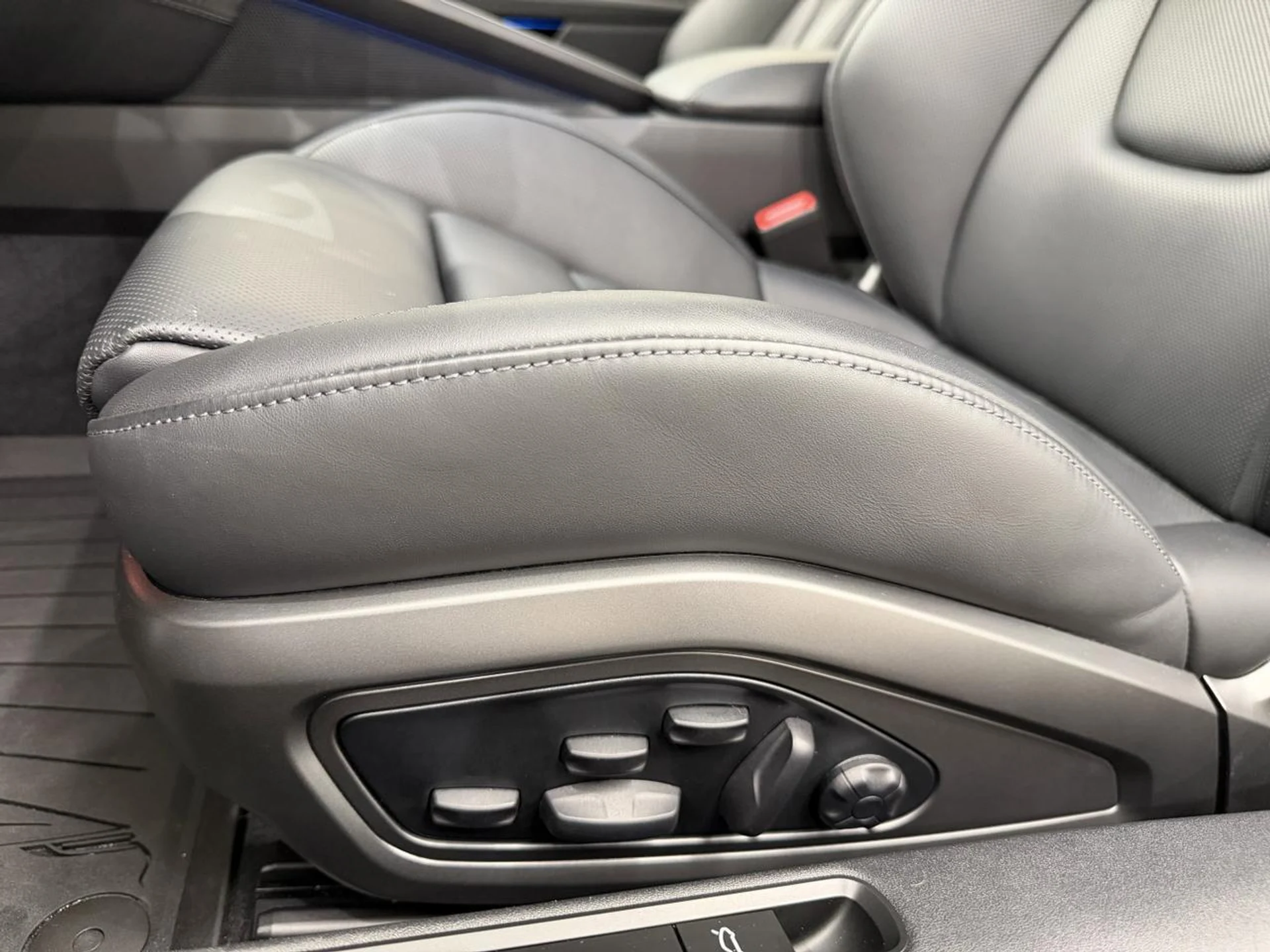 mph033_2661256339_956e0e113ecec6f402b1a2a2184b1fc7_a94d0be6cd