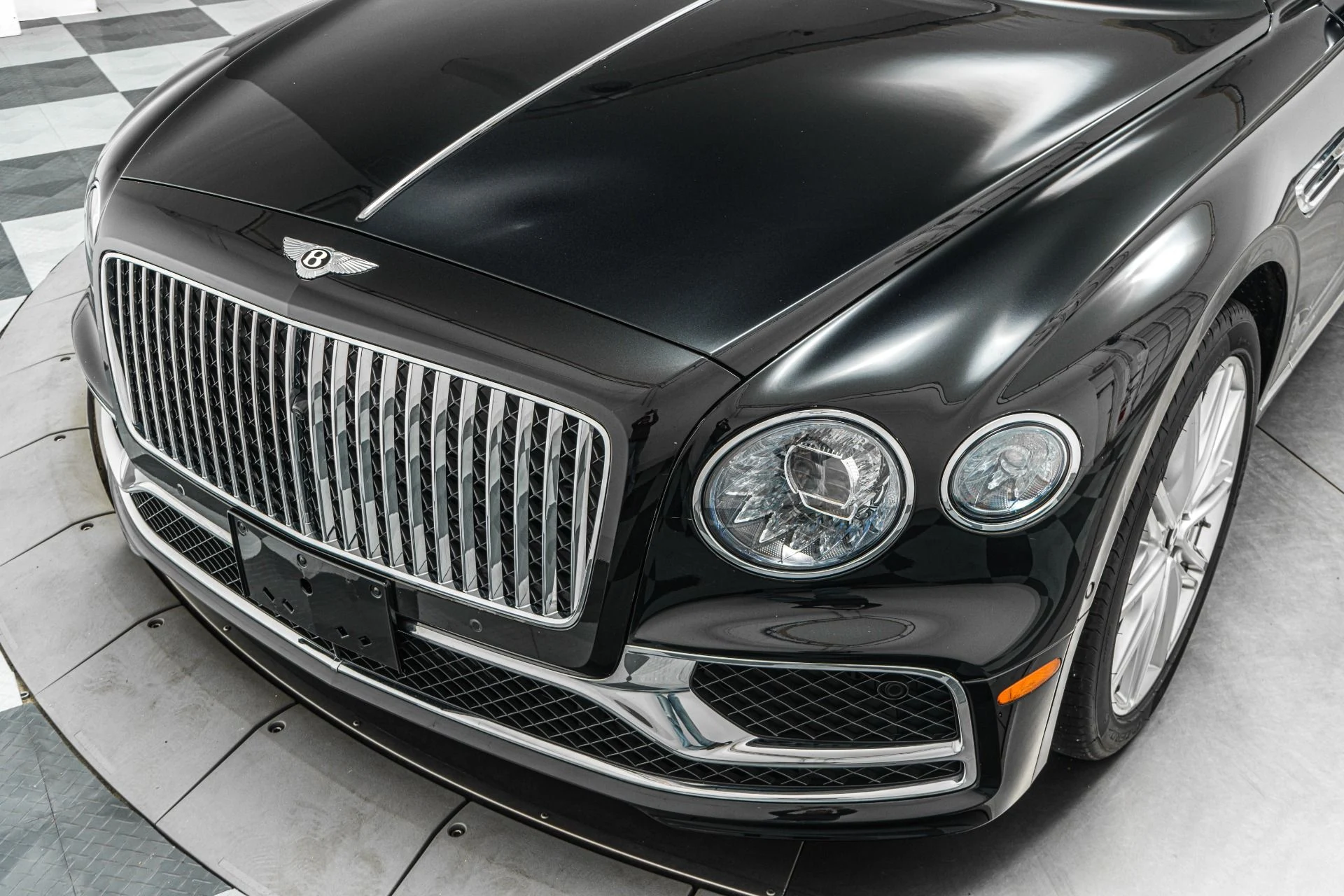 mph033_2662718068_Used_2023_Bentley_Flying_Spur_Hybrid_Four_Seat_Comfort_Specification_Contrast_Piping_and_Stitching_1772036737_cad5a51d07