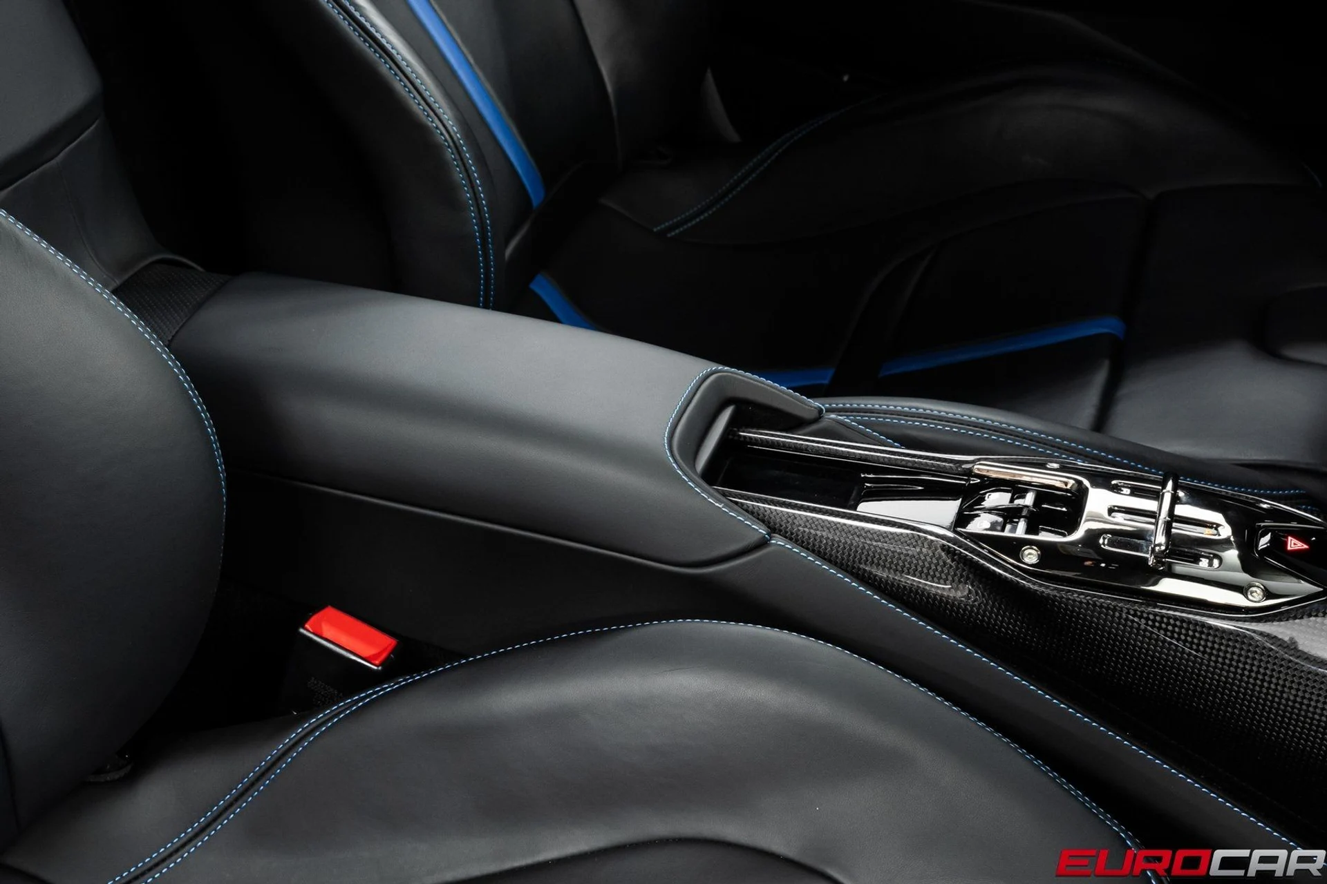 mph033_2665250423_image_34_8af9cda185