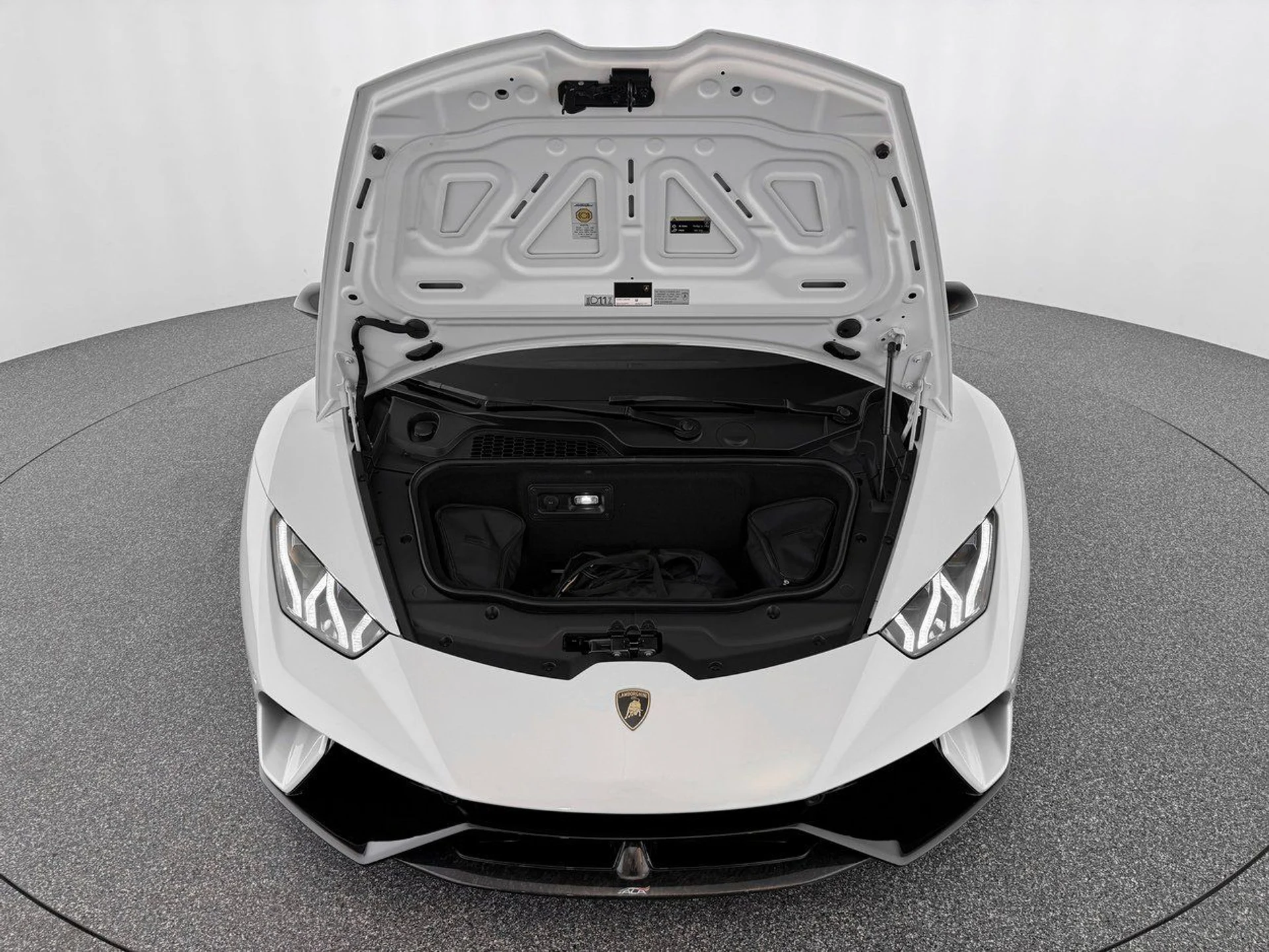 mph033_2668112497_cd2ea102ffef65f90a78a55adb146758x_c8245a5f33