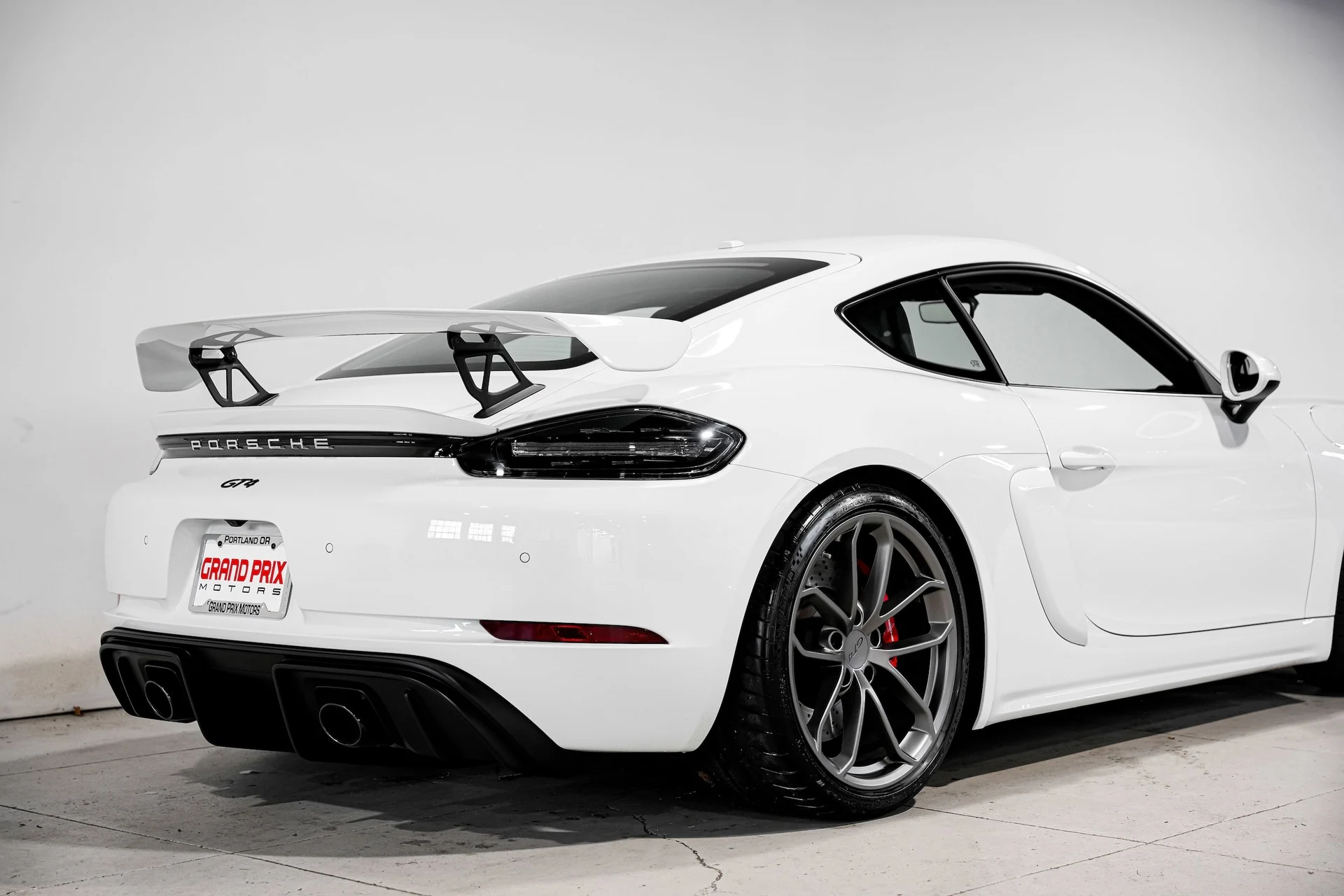 mph033_267567118_95f390f522ff2f2d0c947c7d1245845cx_28b4dd767d