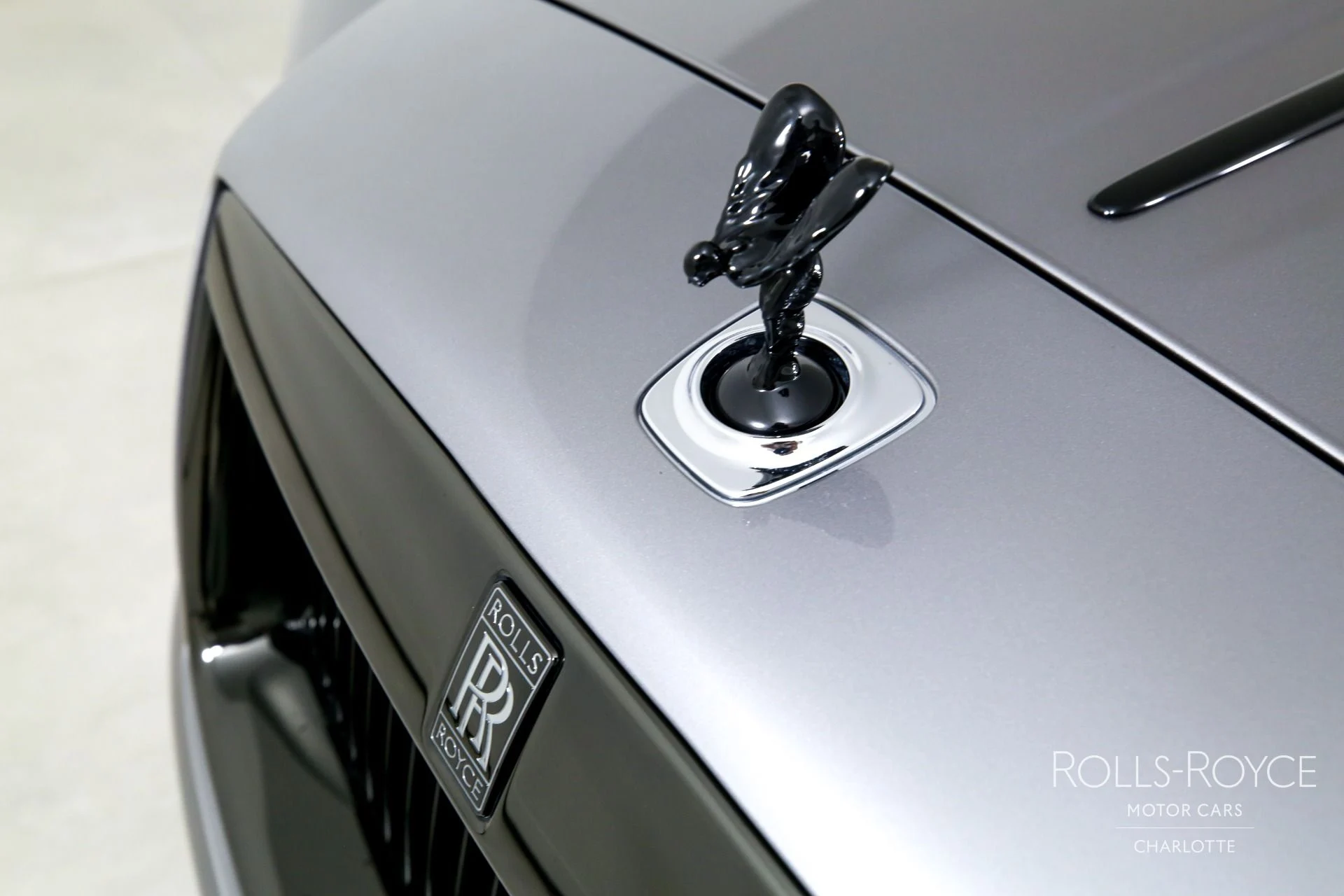 mph033_2678135320_Used_2020_Rolls_Royce_Wraith_Black_Badge_1772227795_391c4cc495