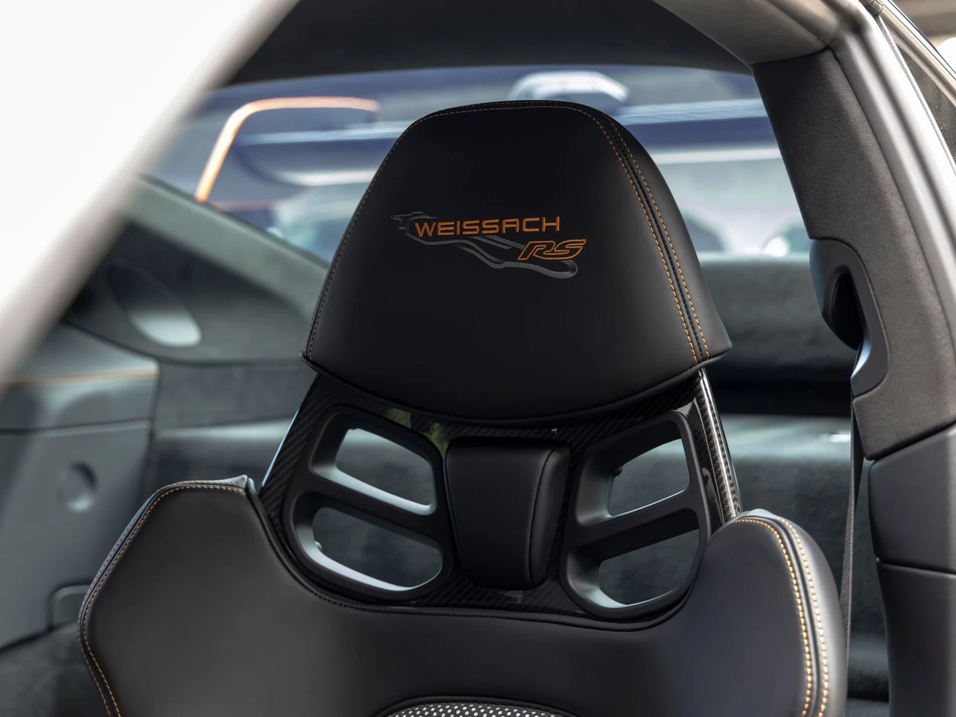 mph033_2690662389_34_5a280733ea