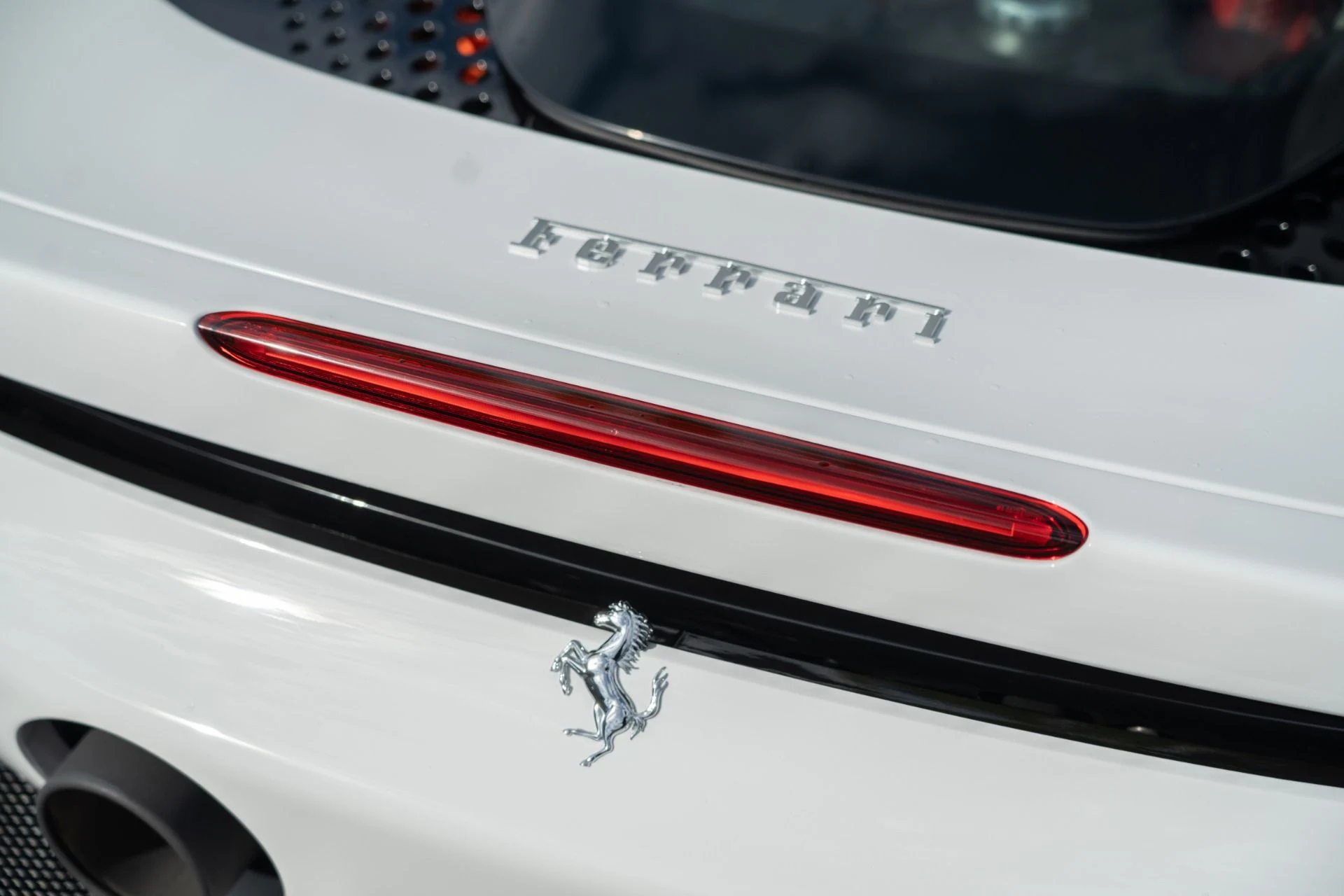 mph033_2694167781_Used_2023_Ferrari_SF_90_Stradale_1760118033_f8712c19af