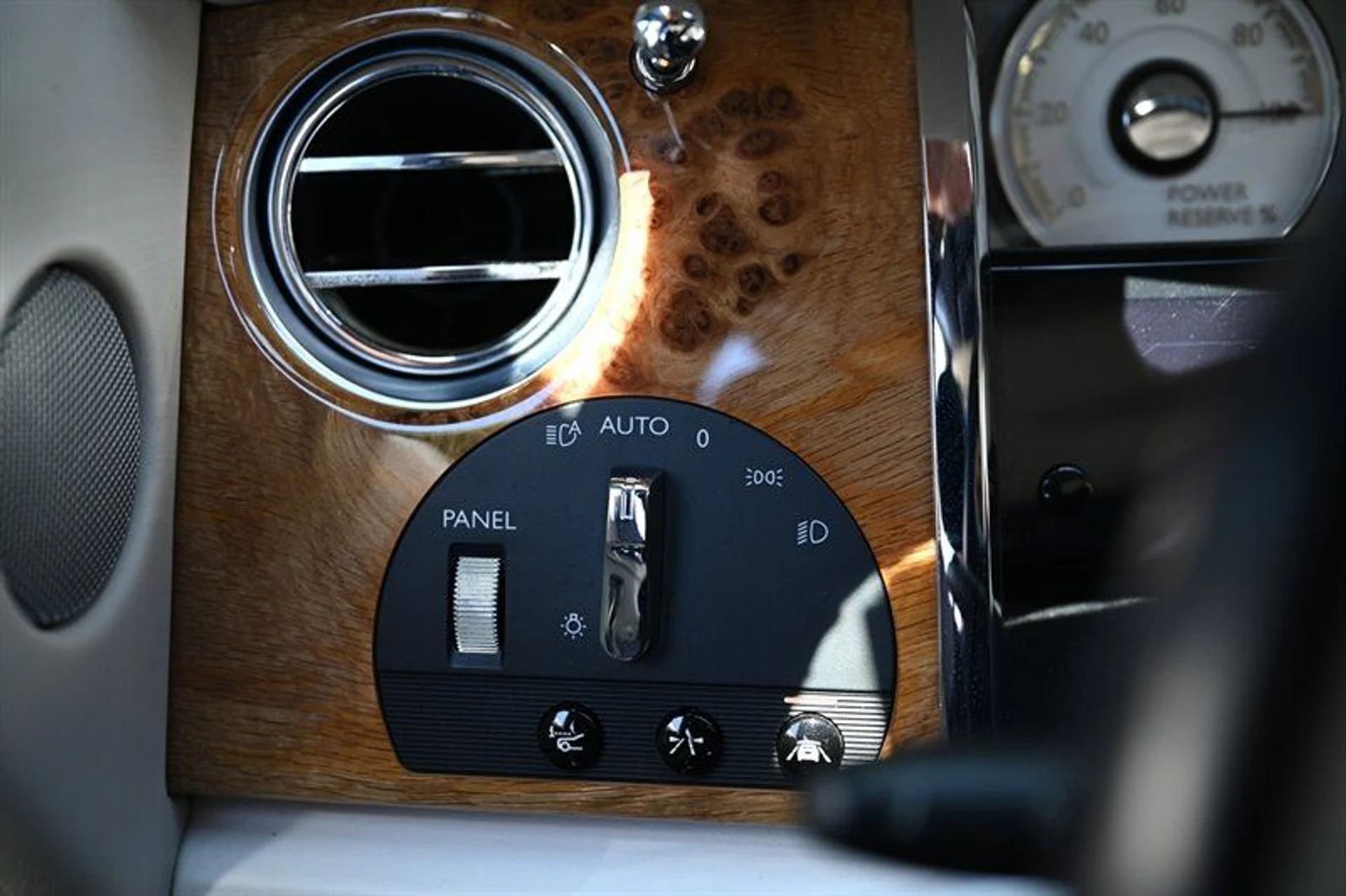 mph033_2709057291_c32e6774d8_800_7457e4d7d1