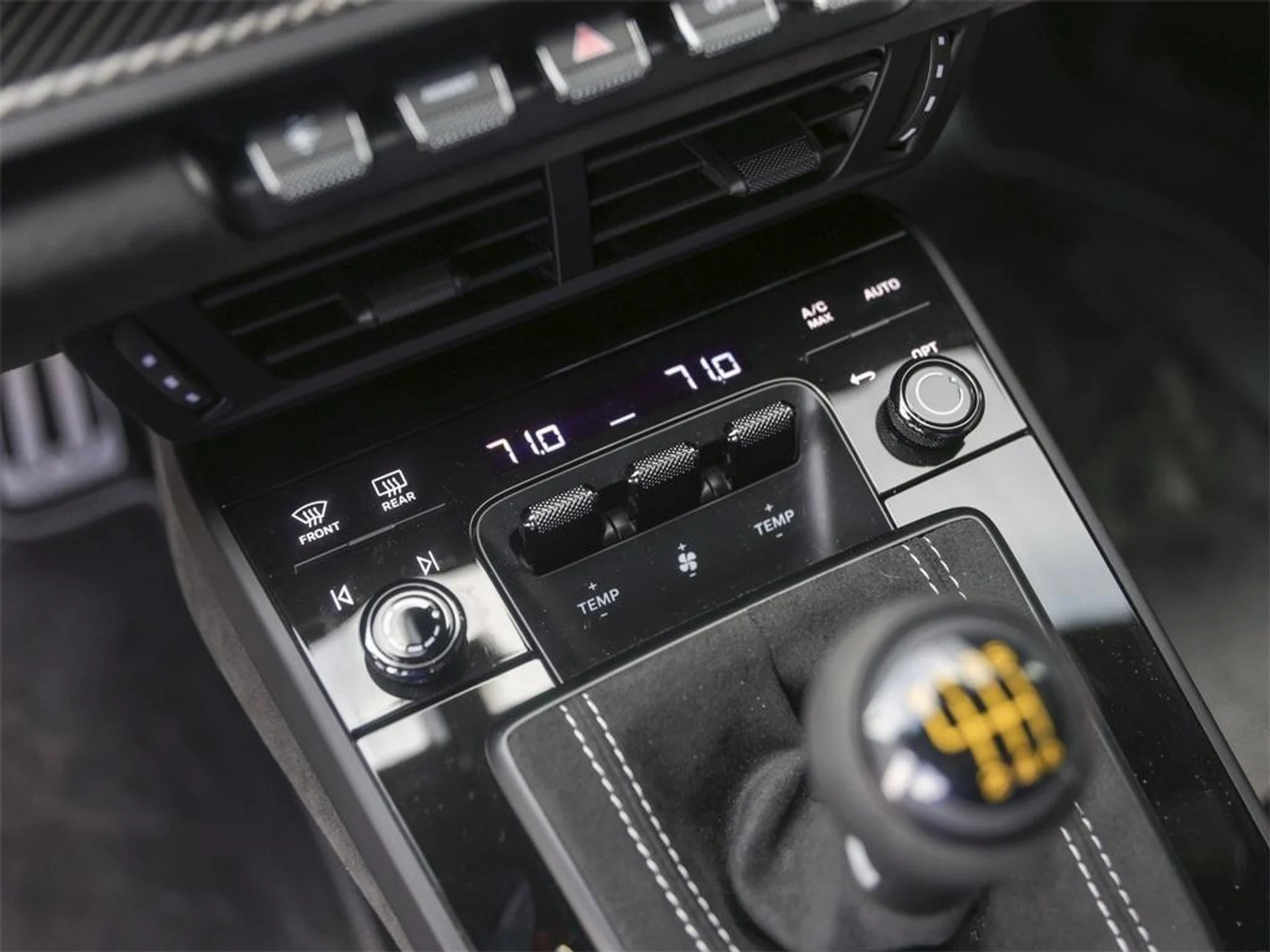 mph033_2712032946_EMR_4_Iu_Dykcb_Nny6j_Z3ni_ih_hto_9cb955b446