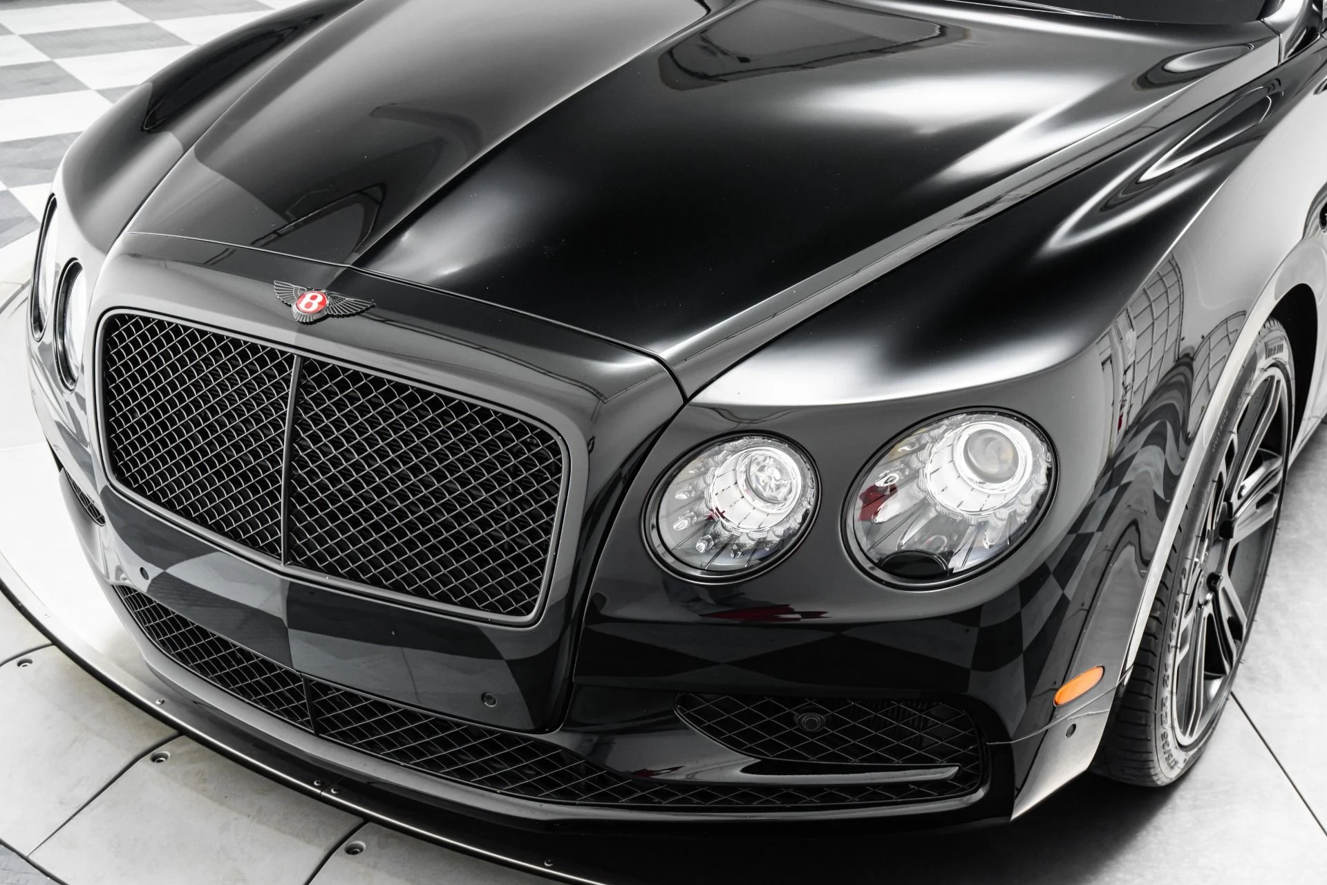 mph033_2726323878_Used_2017_Bentley_Flying_Spur_V8_S_Two_Tone_Interior_Low_Miles_521_Horsepower_1773860455_939301d982