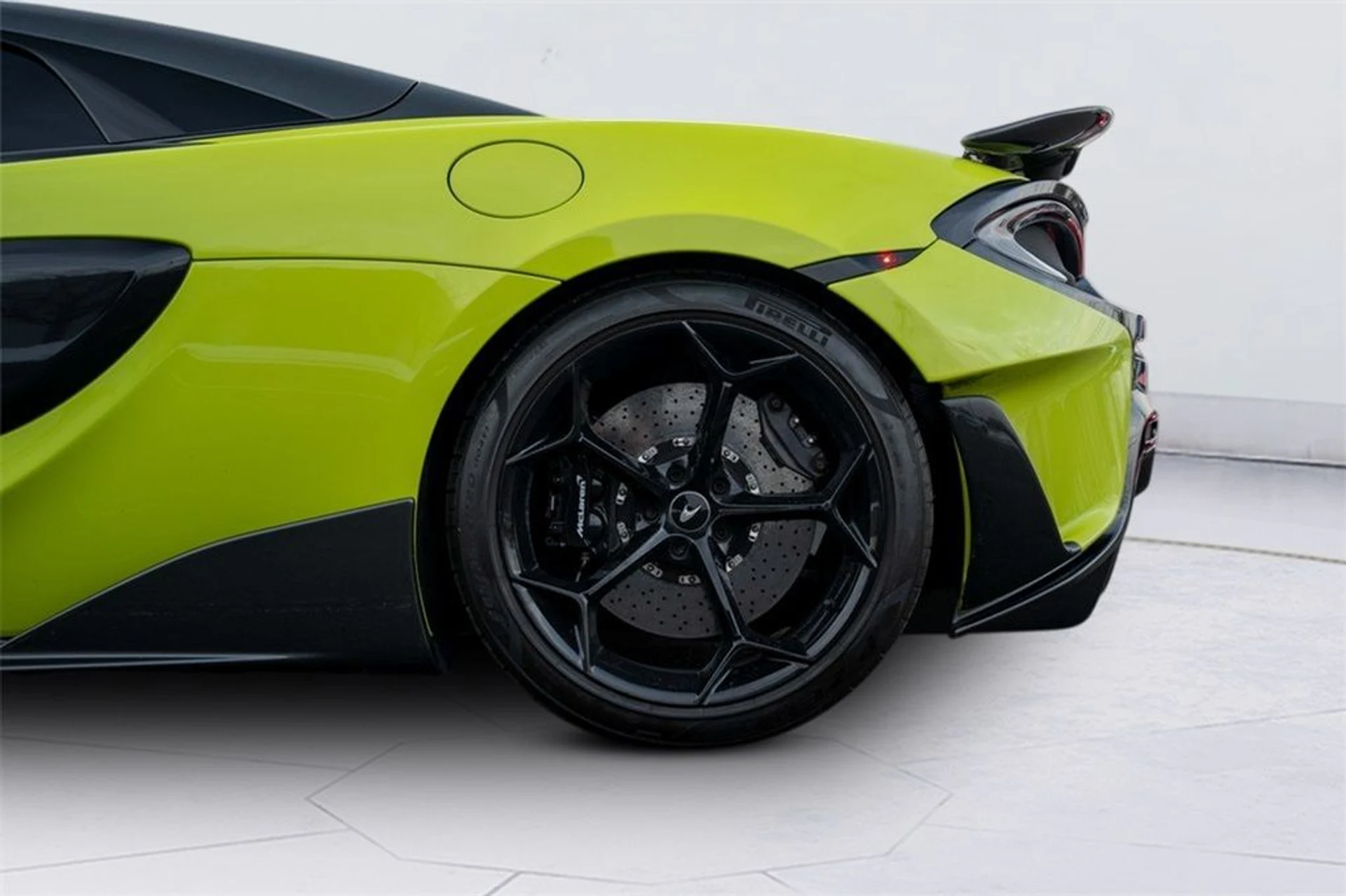 mph033_2727452896_image_35_146f19bf54