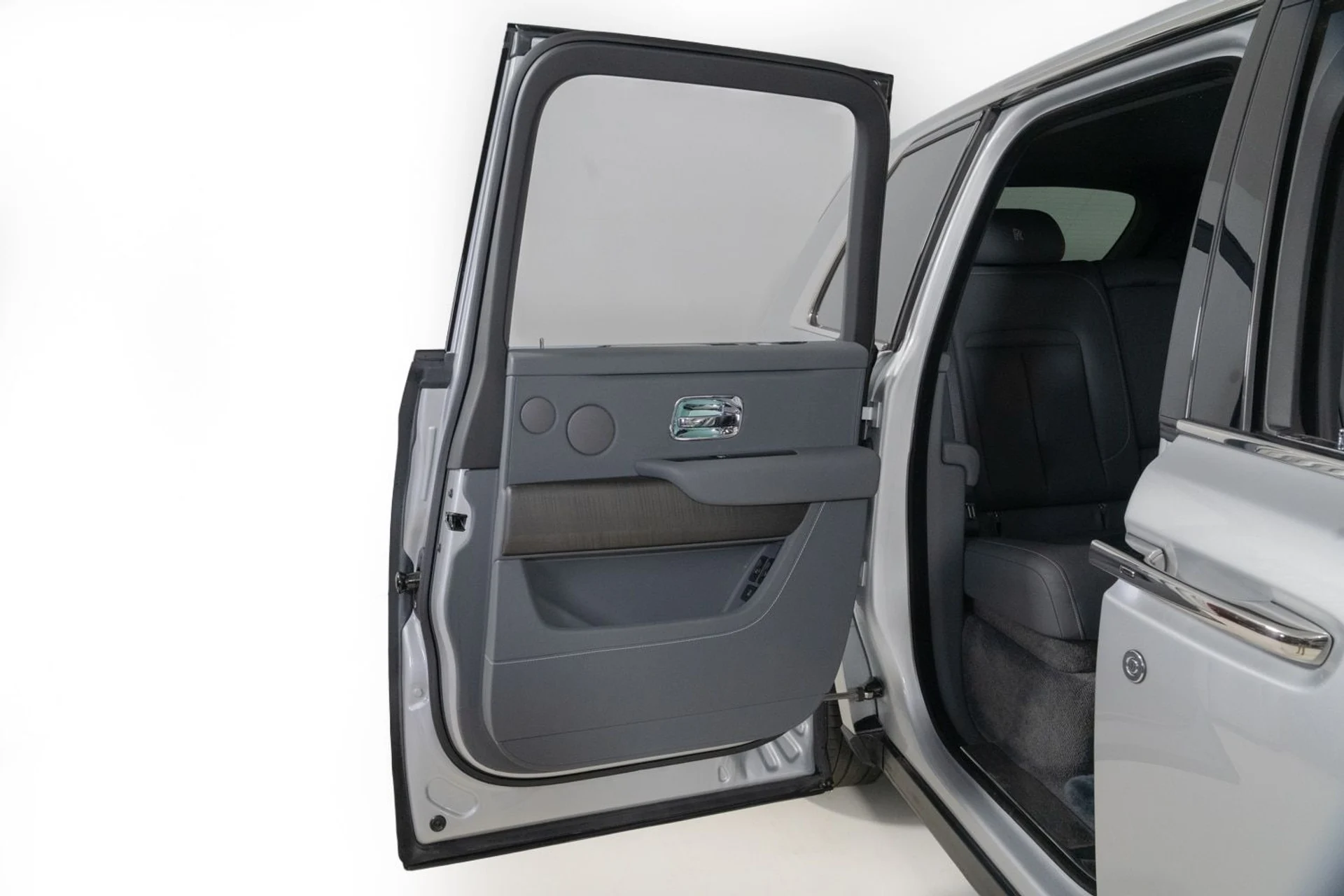 mph033_2738540483_a8dec62c5e4f46369dbe69bd1de802e9_1ff6f8563d