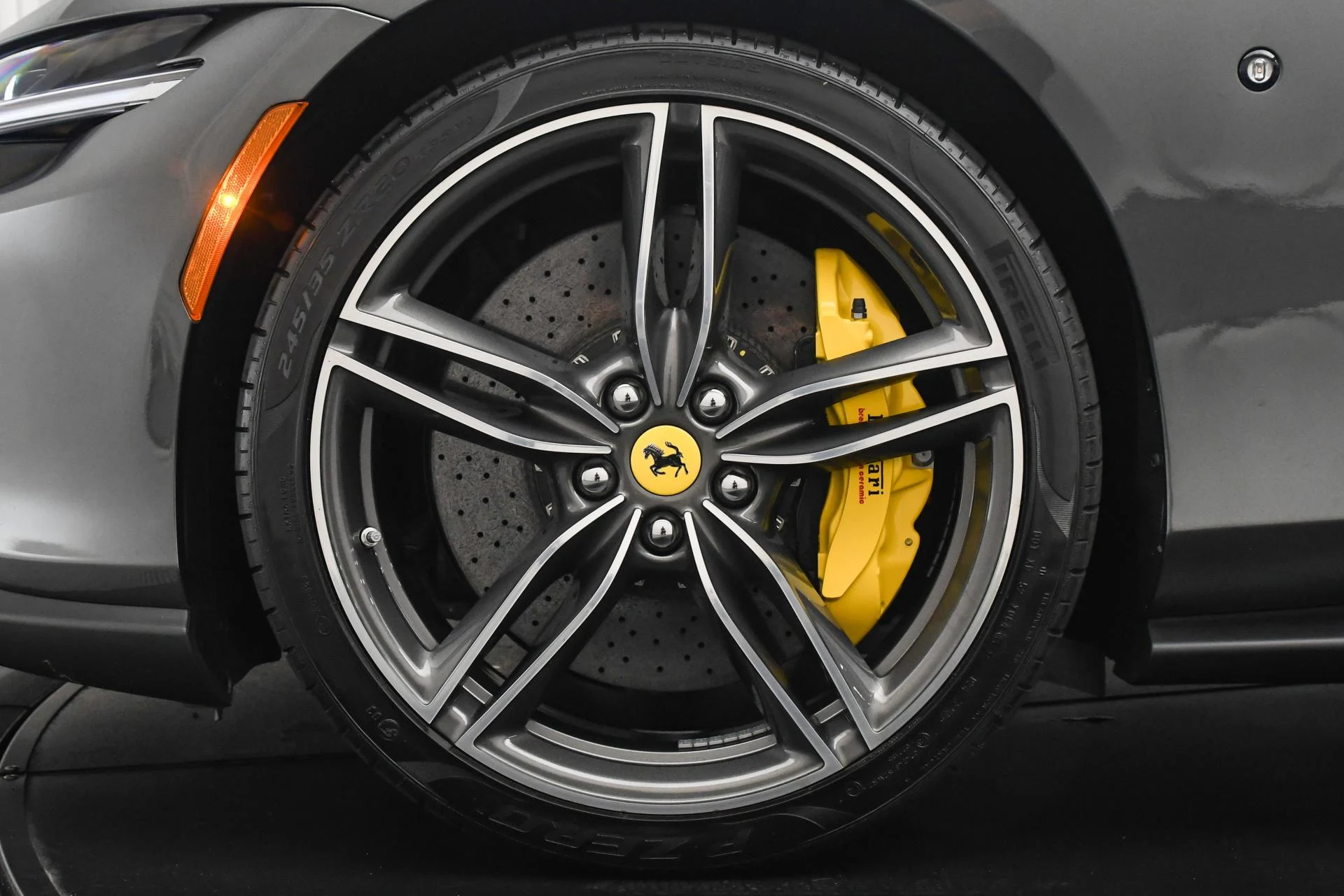mph033_2743742429_Used_2024_Ferrari_Roma_1750406905_2e5e5e941e