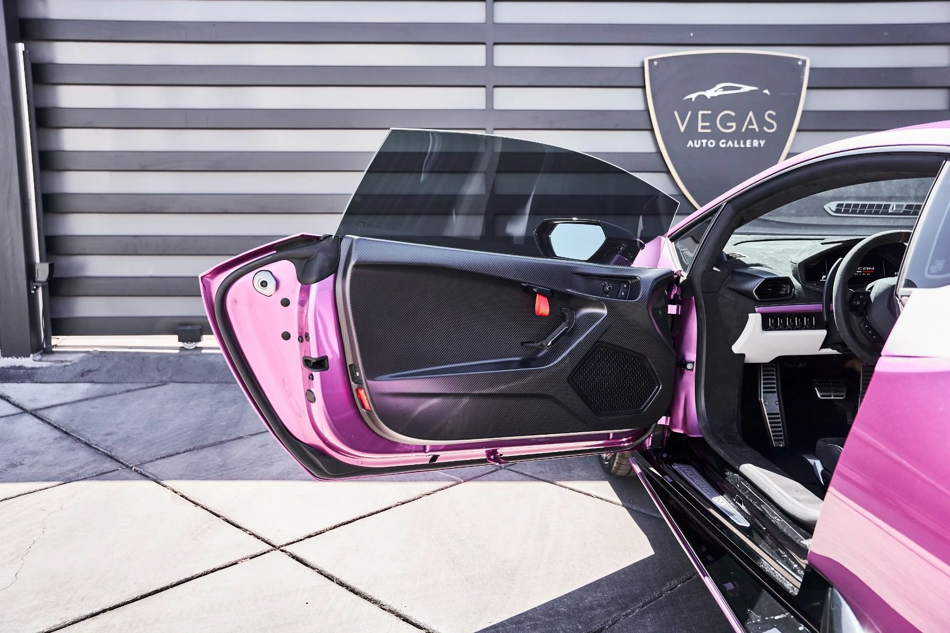 mph033_2746433942_Used_2023_Lamborghini_Huracan_Tecnica_Base_1781137530_fabbbf67a4