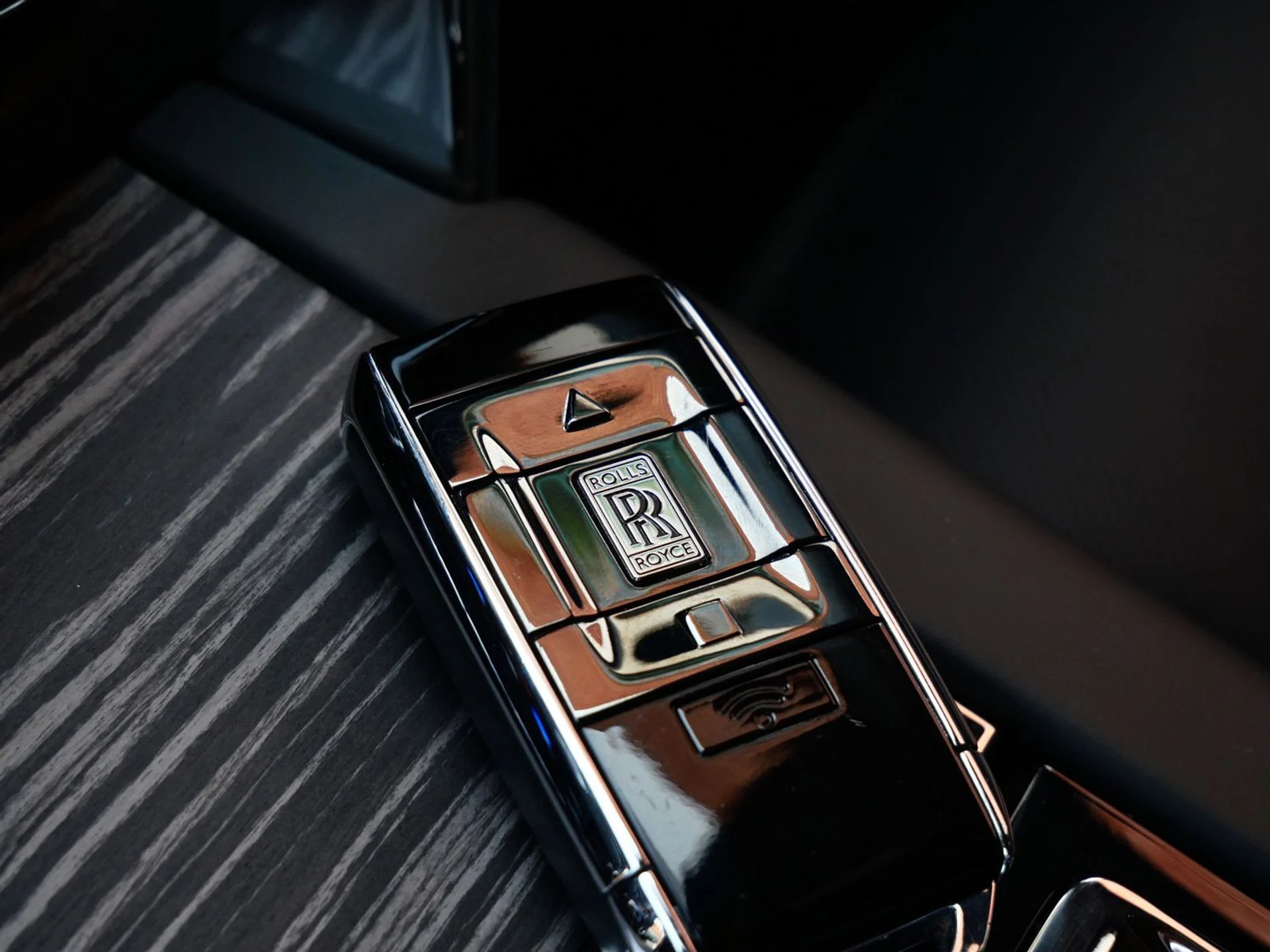 mph033_2760210302_f232af8c03393d726ba76d9791cf1fb0x_67c6524673