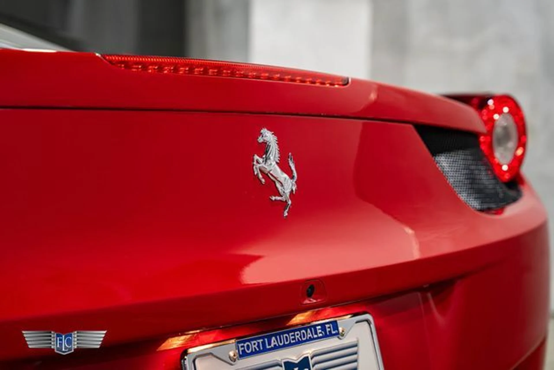 mph033_2763495224_used_2011_ferrari_458_italia_2drcoupe_9689_23088468_38_640_2e105c730e