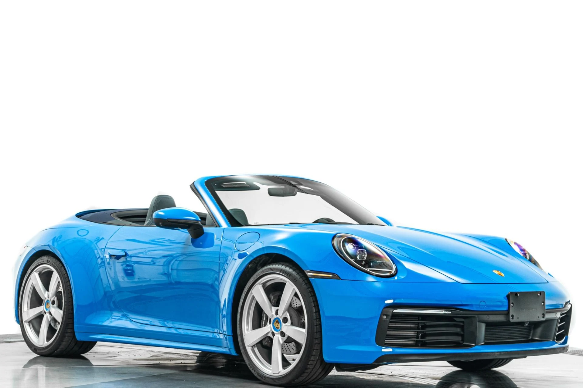 mph033_2767669356_Used_2023_Porsche_911_Carrera_Cabriolet_Premium_Package_Sport_Exhaust_1785334582_37acc78844