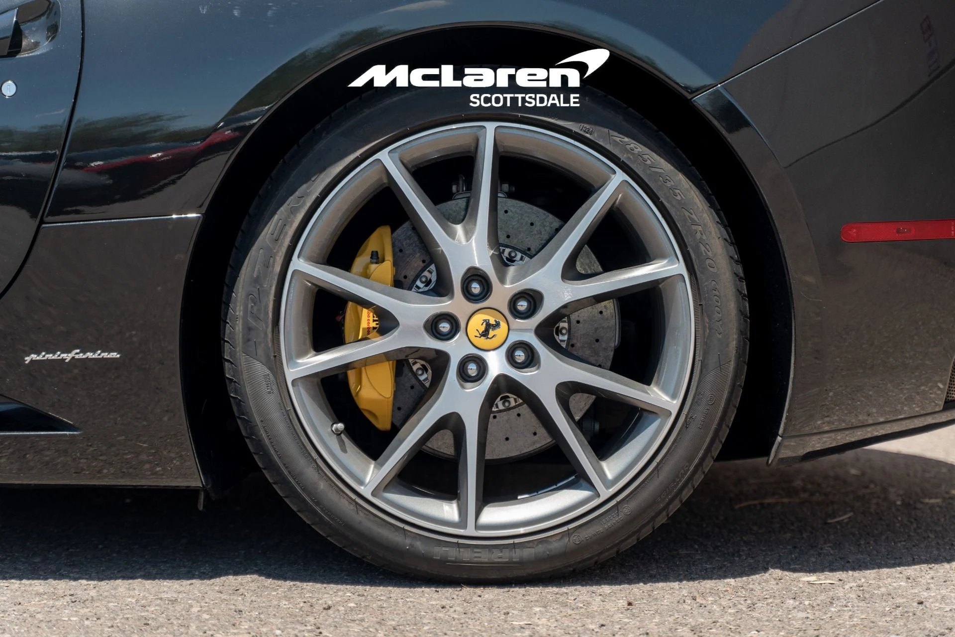 mph033_2783015221_Used_2014_FERRARI_CALIFORNIA_1784916466_9bfd6d048f