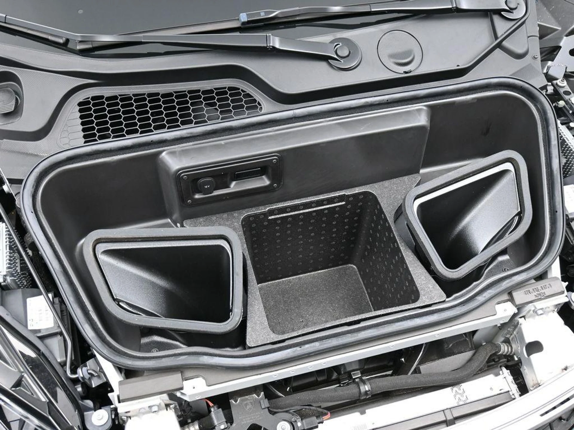 mph033_2795817732_495010938_6988ac17cb2633605666dc87_a338143110