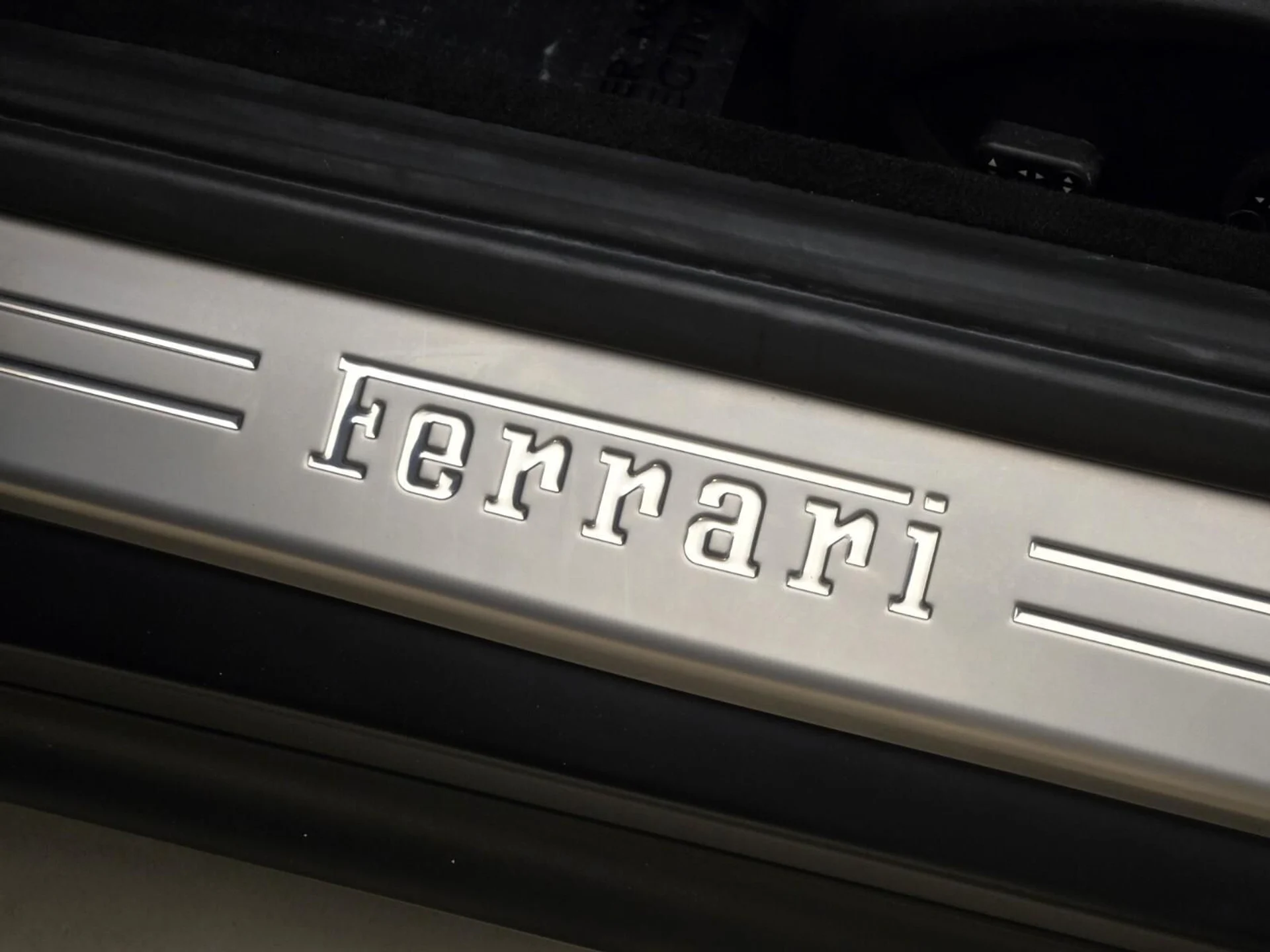 mph033_2798724988_Used_2020_Ferrari_812_Superfast_1765003244_5822598991