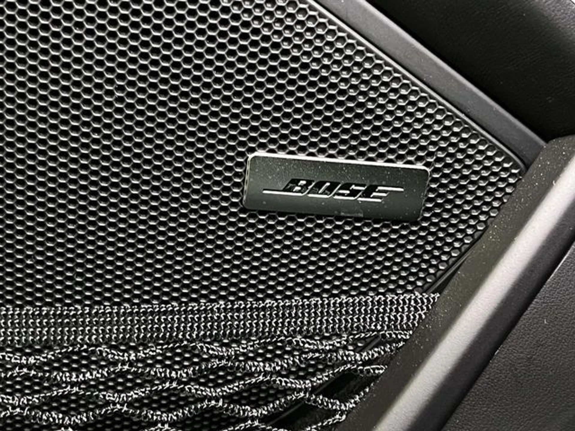 mph033_2806589470_cd969726a4757fbb3cf8306999dc421dx_3eff1f27f0