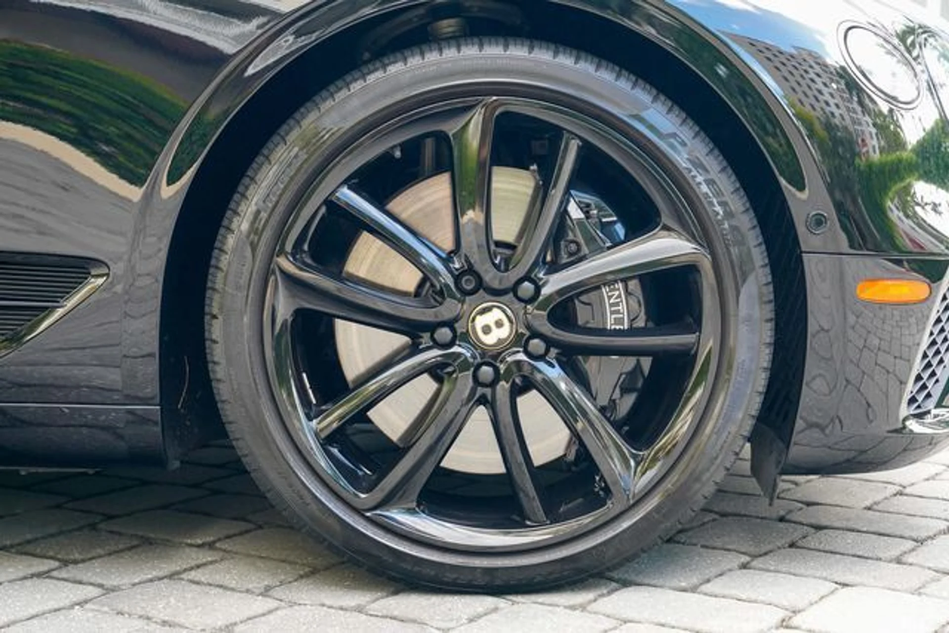 mph033_2811759951_22959392_34_03626ec153