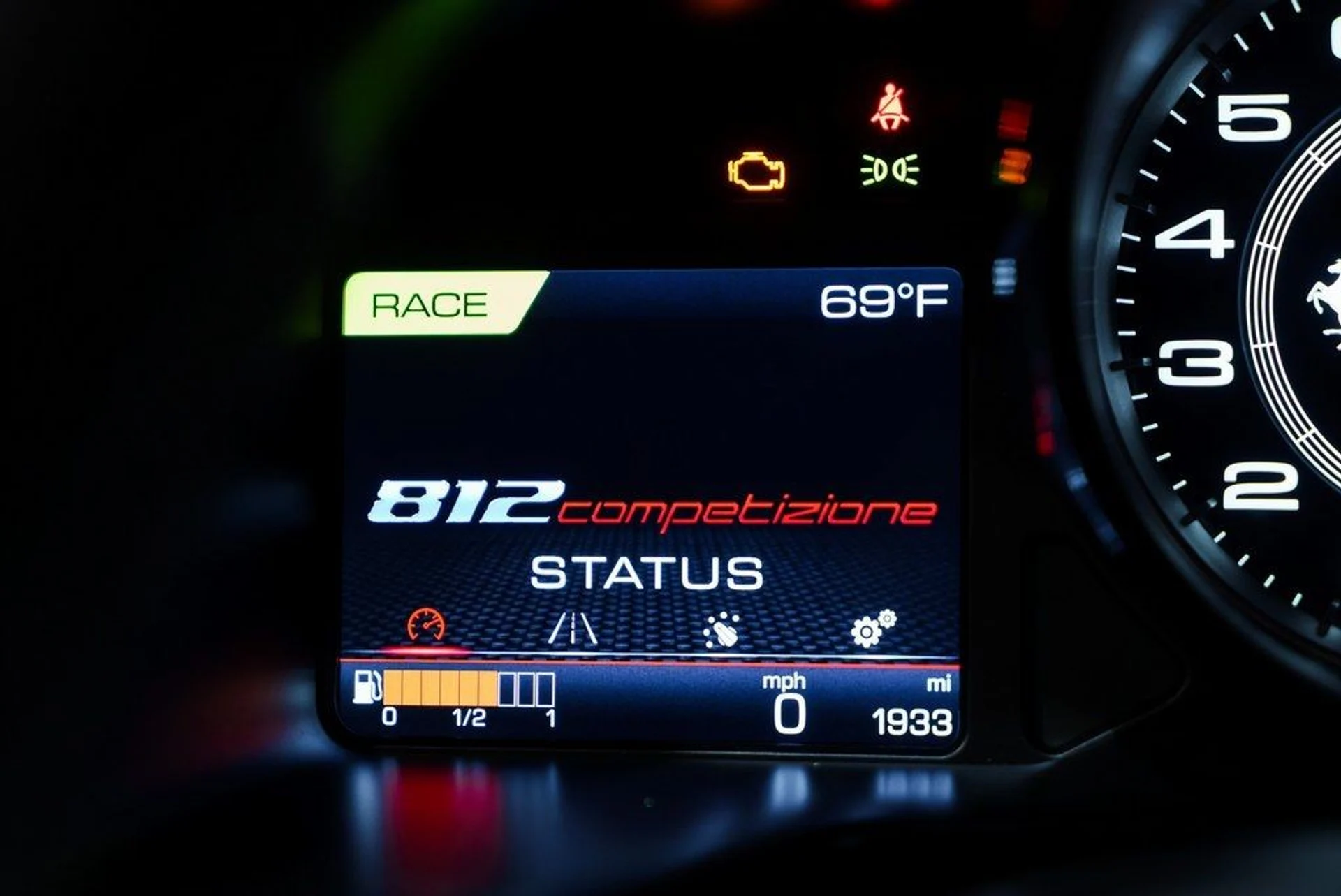 mph033_281583317_a85ffa915a95fe320bffbce2c080bd2c_d402b9916a