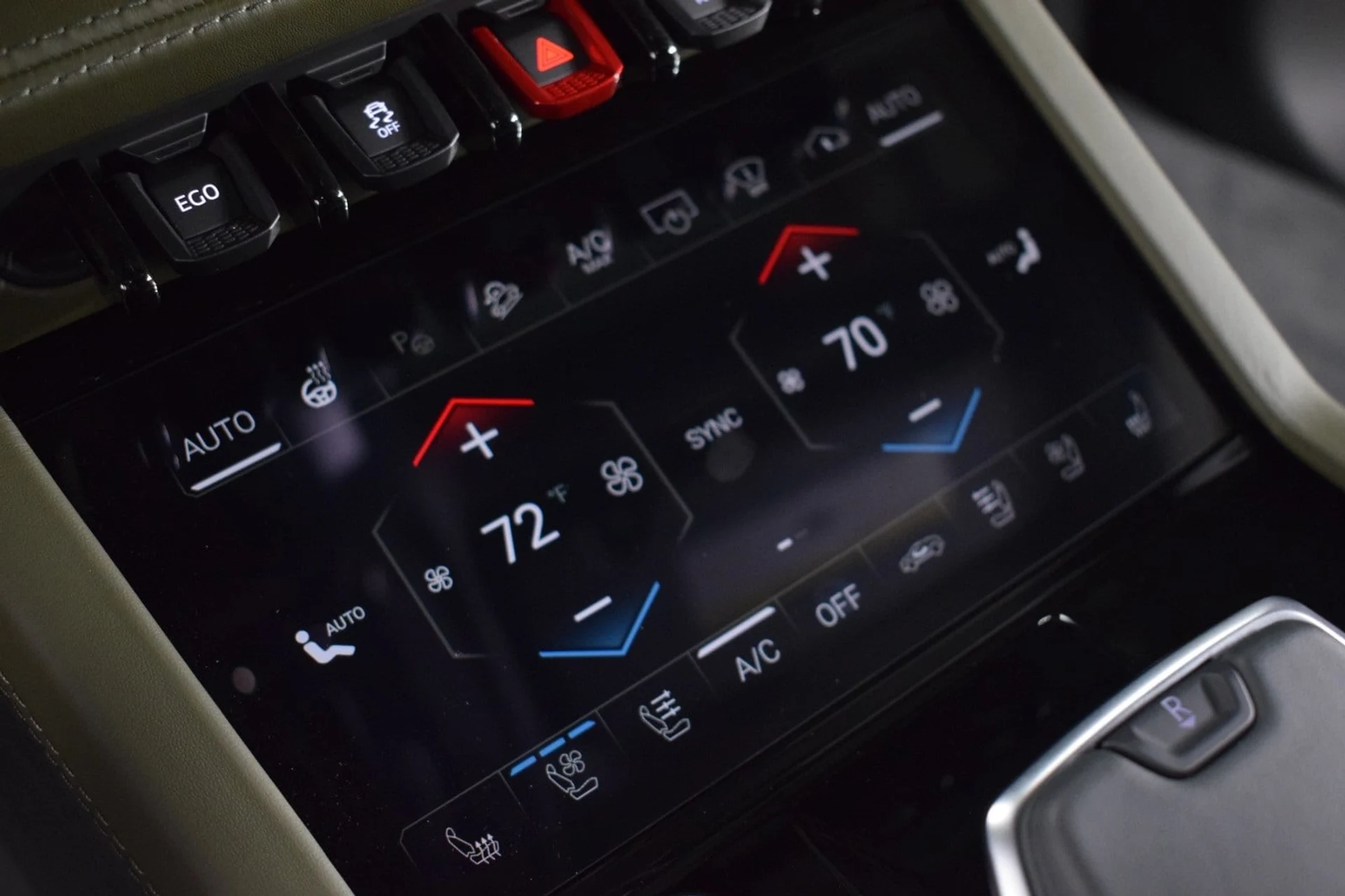 mph033_2820813574_13c6fdc4d046b488e1e507233dae36fbx_47e880e50d