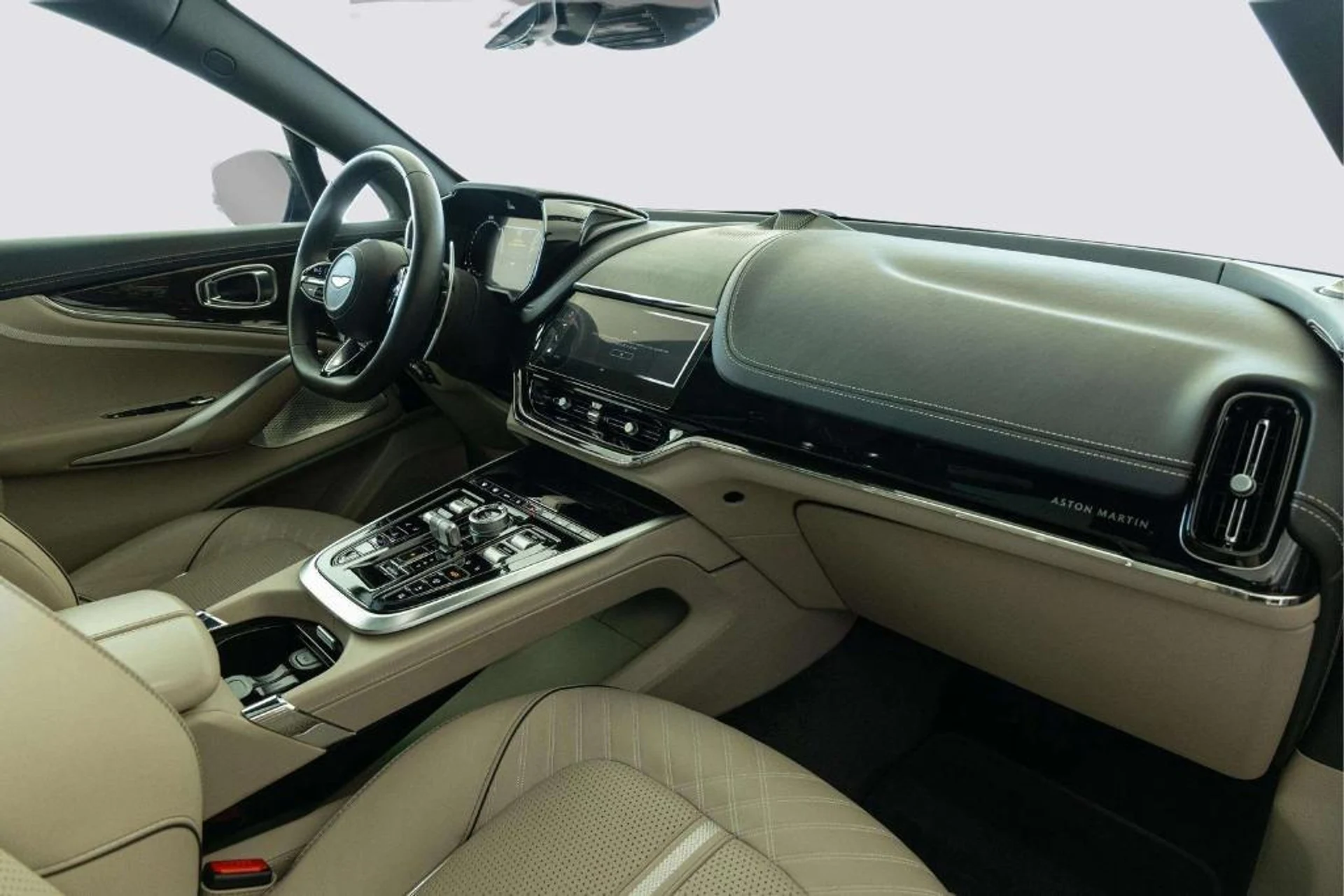 mph033_2821611924_Q81_Ucm_Lc_WA_Jwe_Gpfhnlye_X3_Roy_A_744e88b4e7