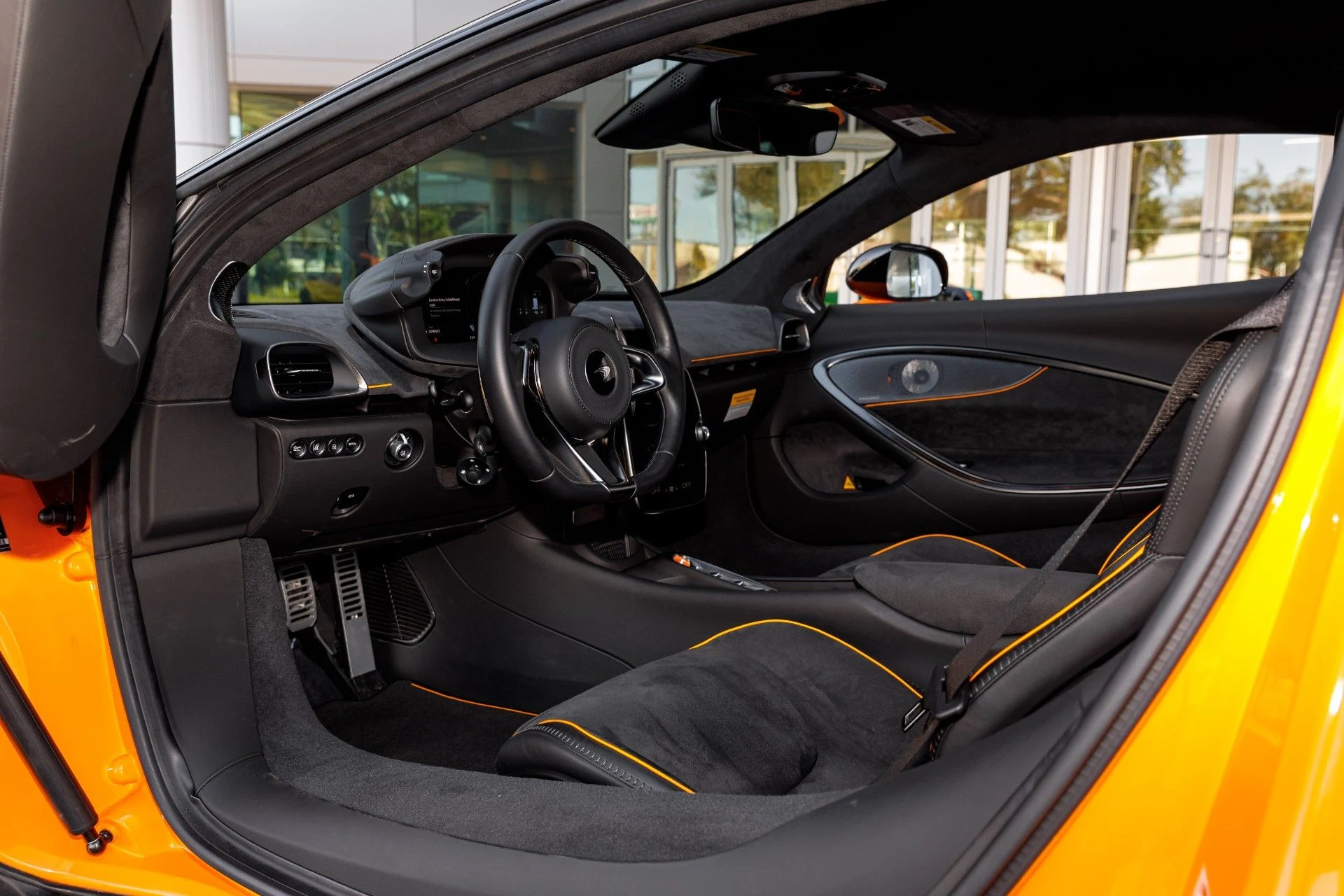 mph033_2829357794_653_p34_l_bc8febfa40