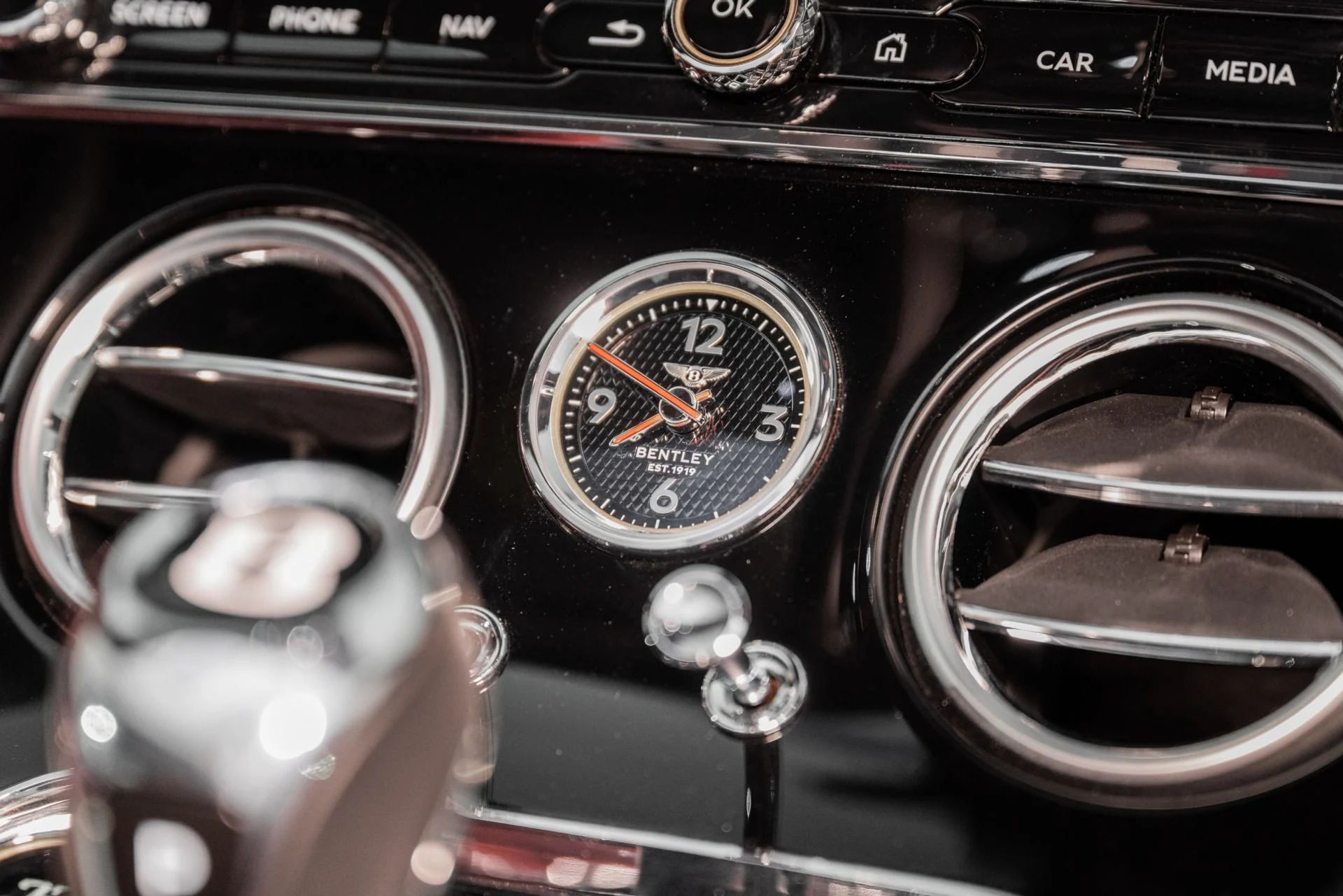 mph033_2830214343_Used_2024_Bentley_Continental_GT_Speed_1762885714_0006dfd658