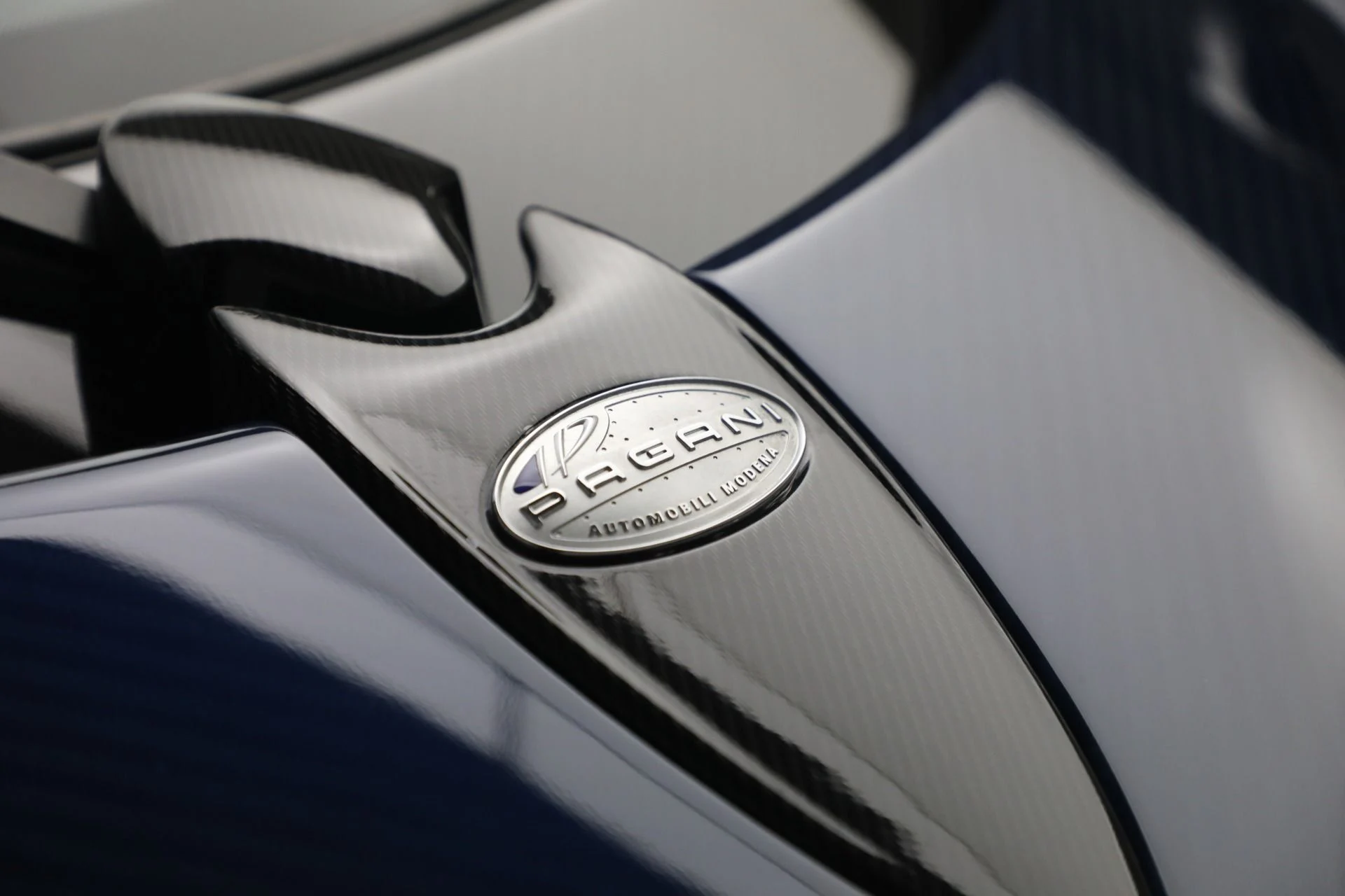 mph033_2834299928_Used_2014_Pagani_Huayra_Tempesta_0d4017d897