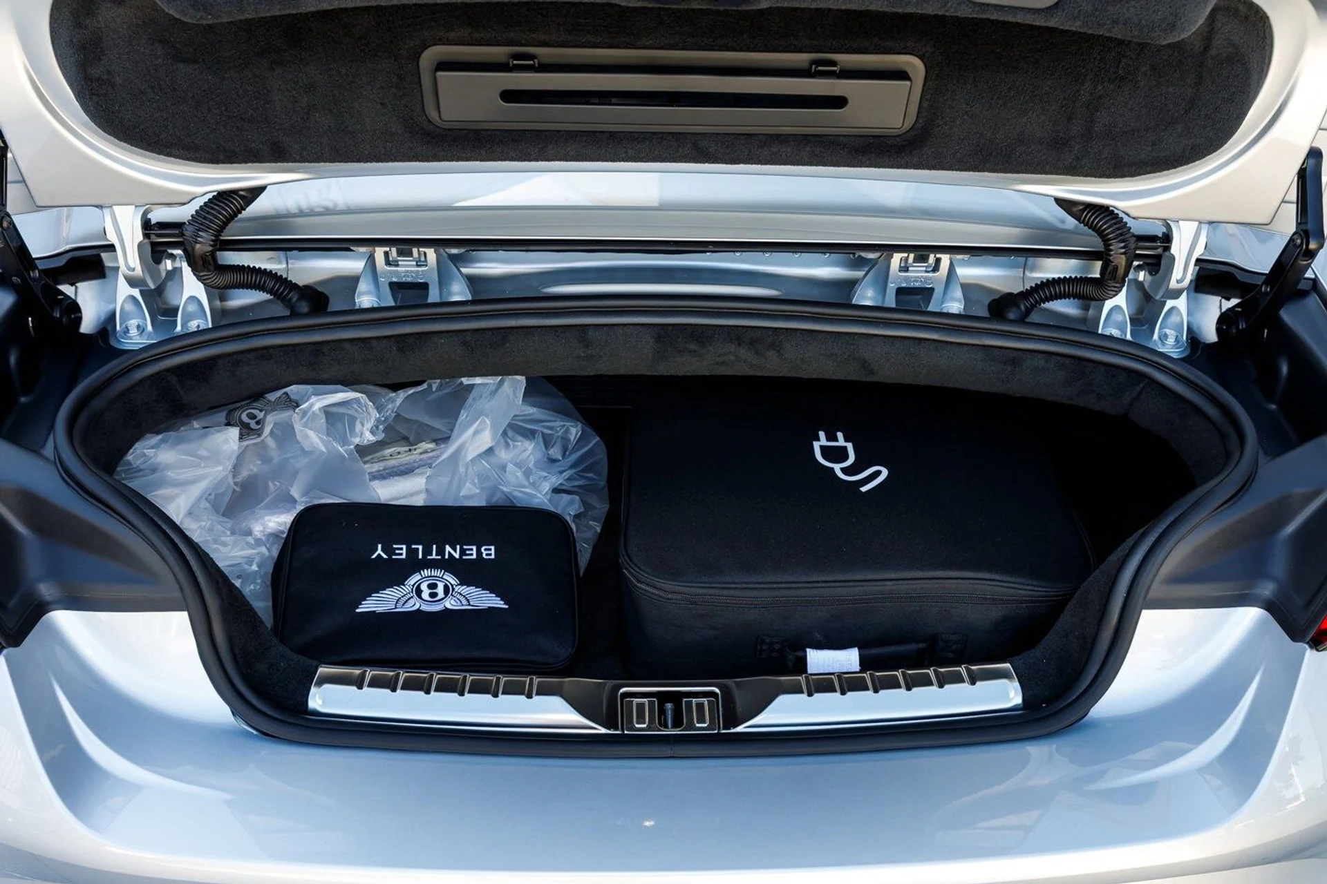 mph033_2835209927_625a9c4b87b4023c36f637368f5639bcx_3c2c0d04e5