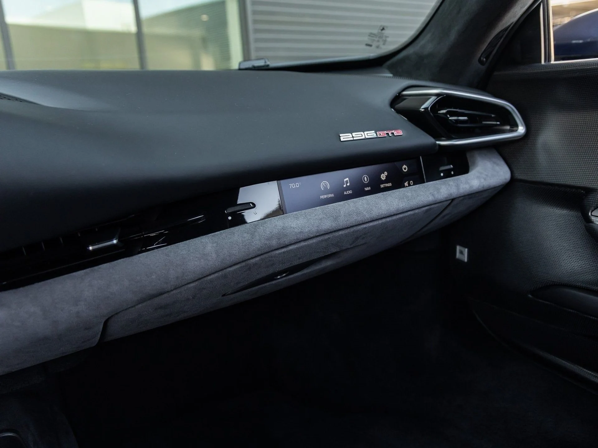 mph033_2836755513_34_ee818581bb