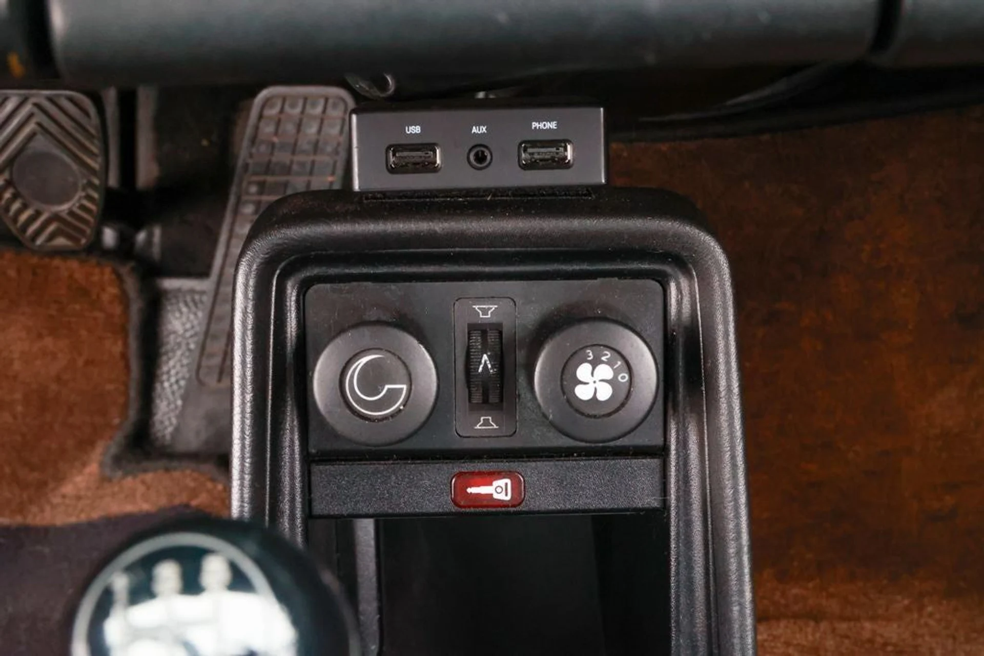 mph033_2836804358_34_7d52fd543b