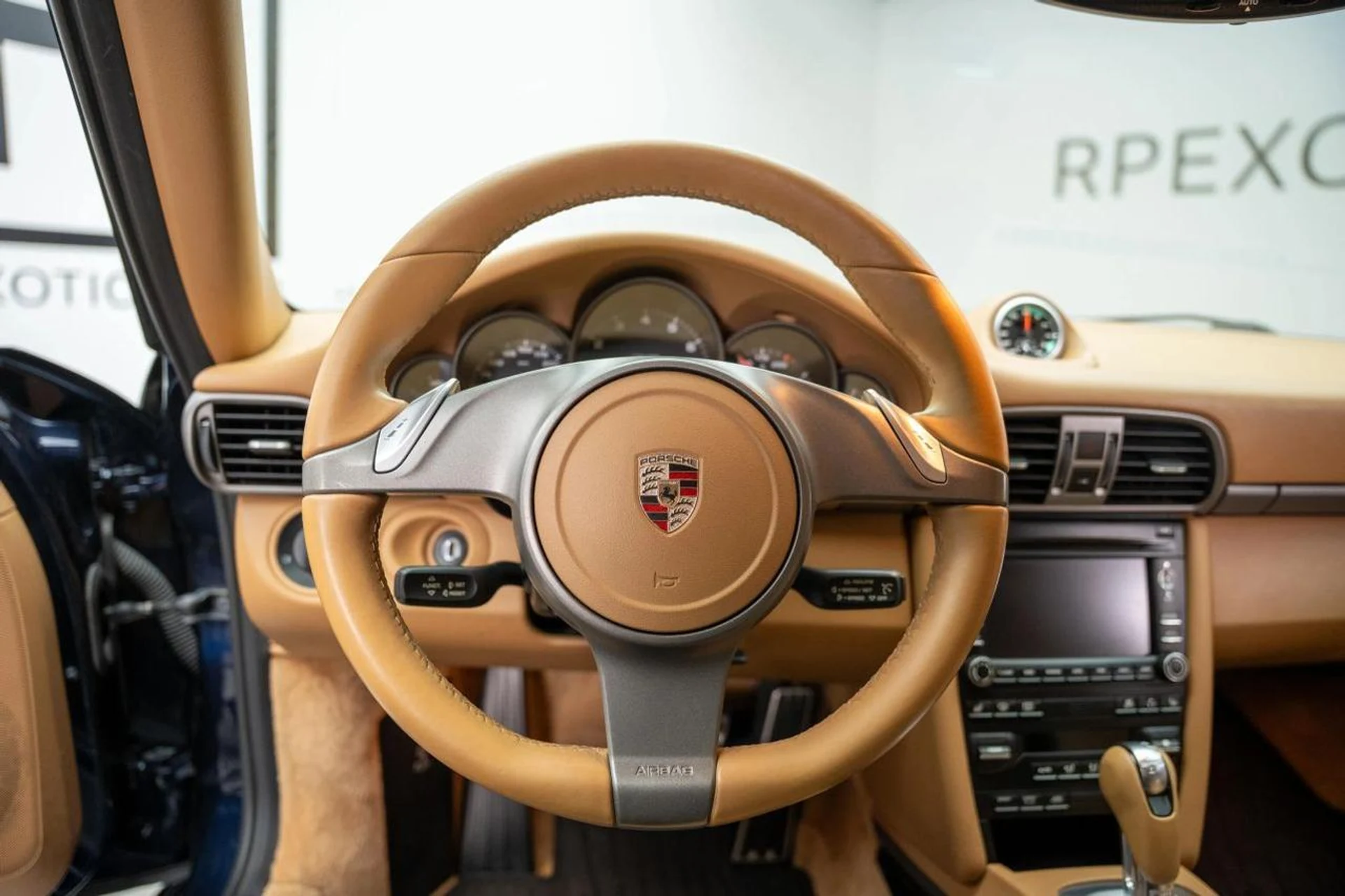 mph033_2838437909_d84f3f2ecba4494bed2d4514644c1207_0a38650198