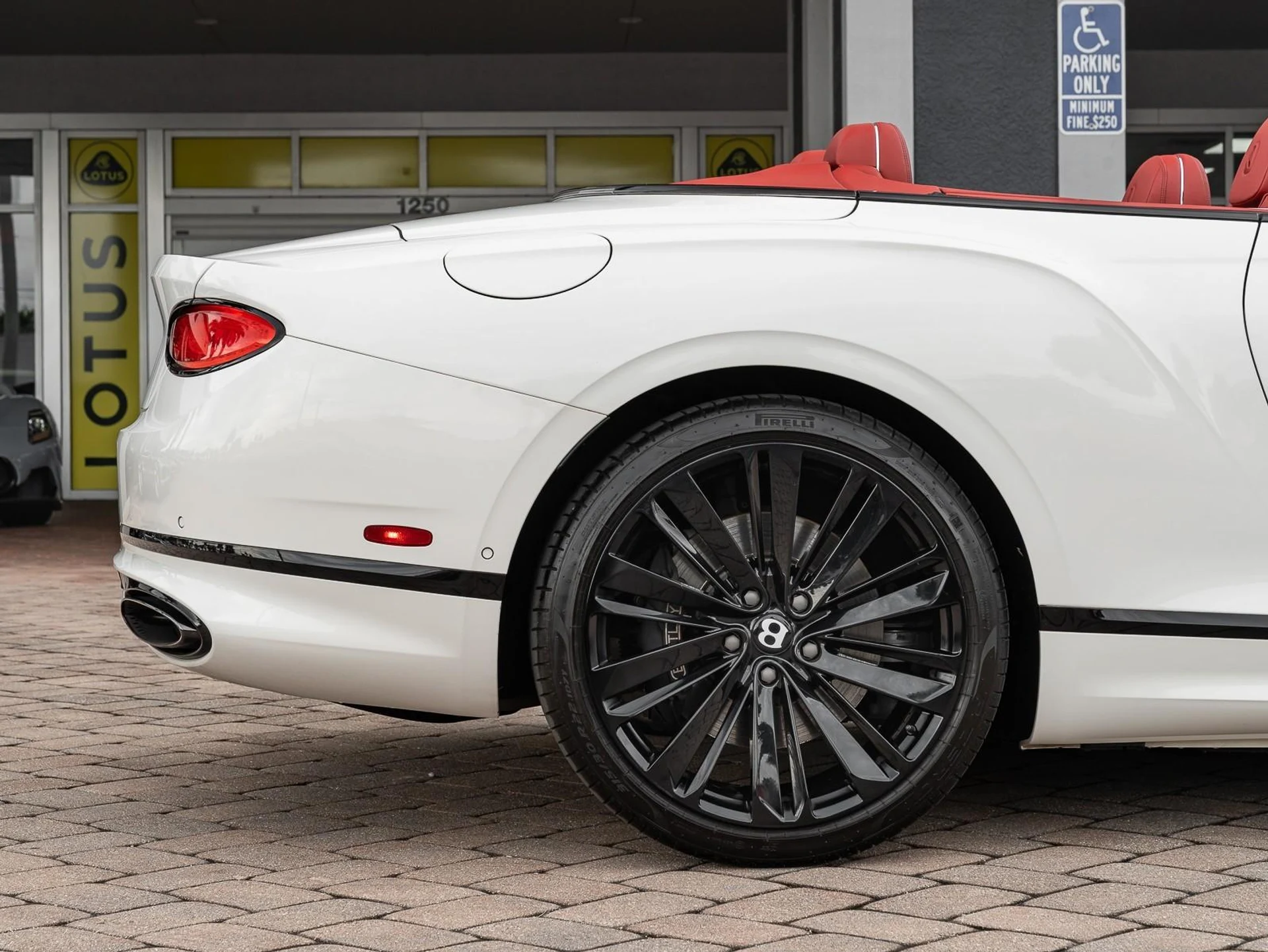 mph033_284269424_Used_2022_Bentley_Continental_GT_Speed_1763485745_875ecbf5e5