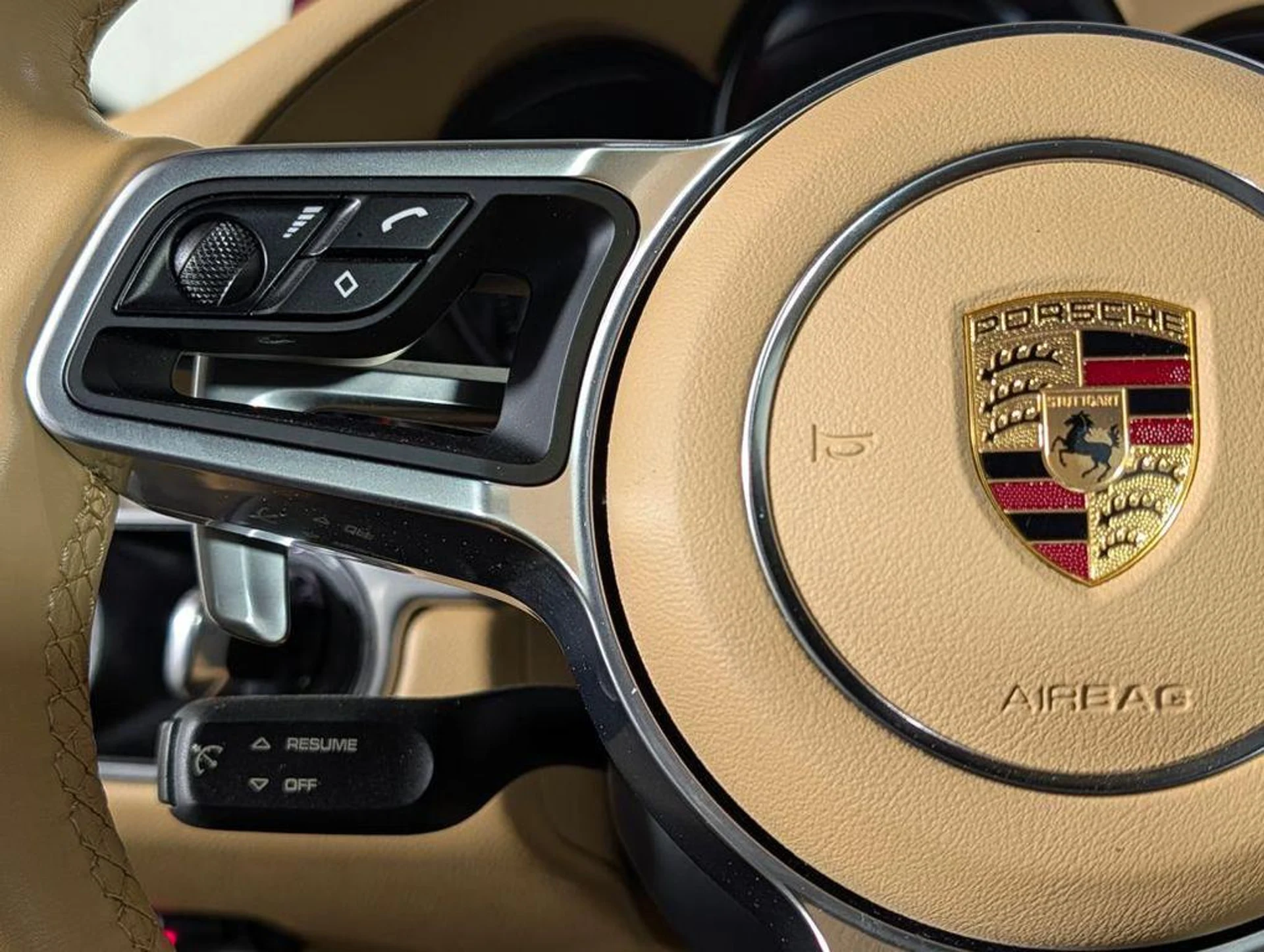 mph033_2844708738_59vi_CYL_3e_P_Fx_30_Qplj_Do_Qn_H_Vh_U_13c3e25ed1