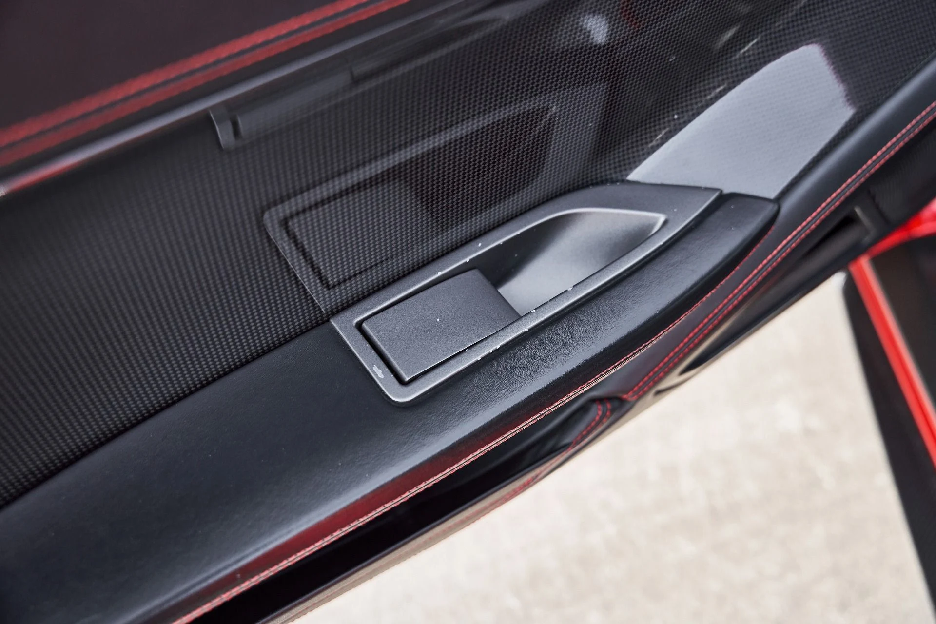 mph033_2857030401_Used_2012_Ferrari_458_Italia_Base_1766458162_244e3110f1