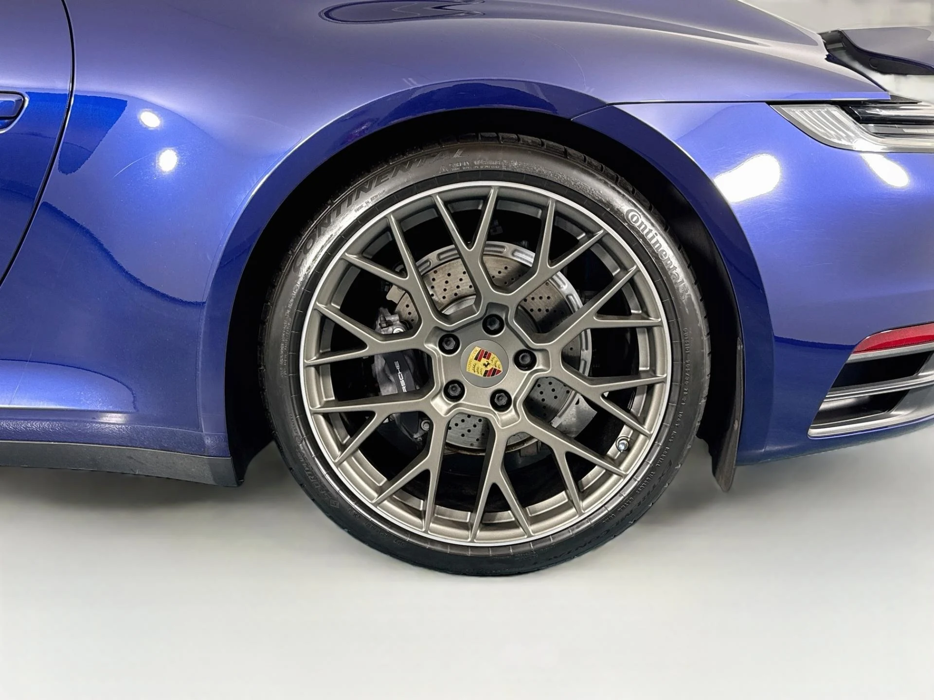 mph033_2863151824_Used_2021_Porsche_911_Carrera_1790195427_d5ec45ef73