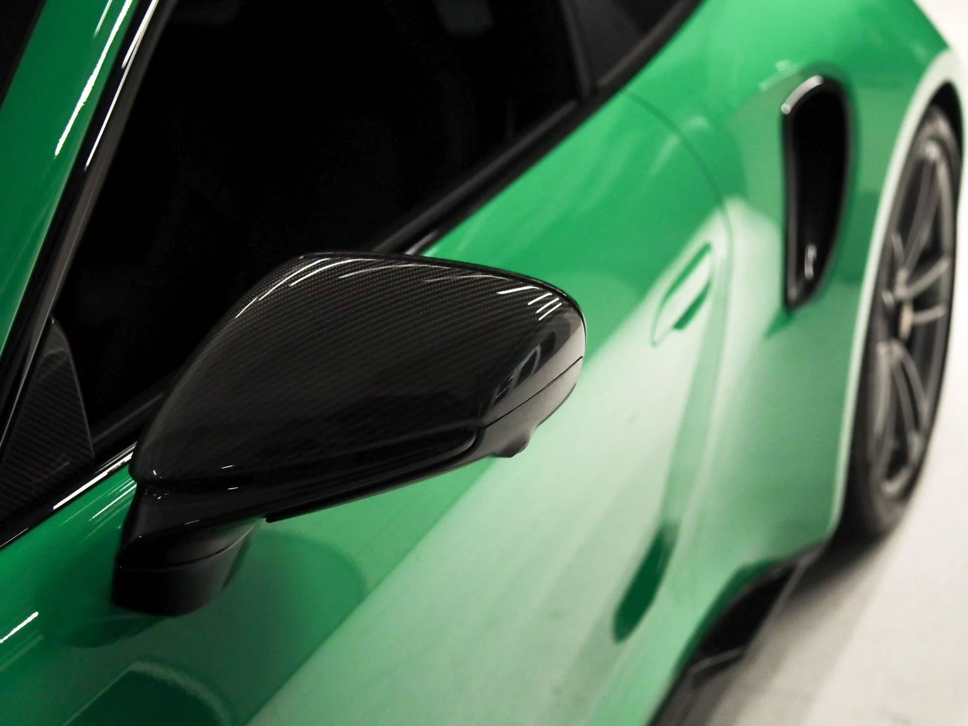 mph033_2877332680_34_0b00352cad